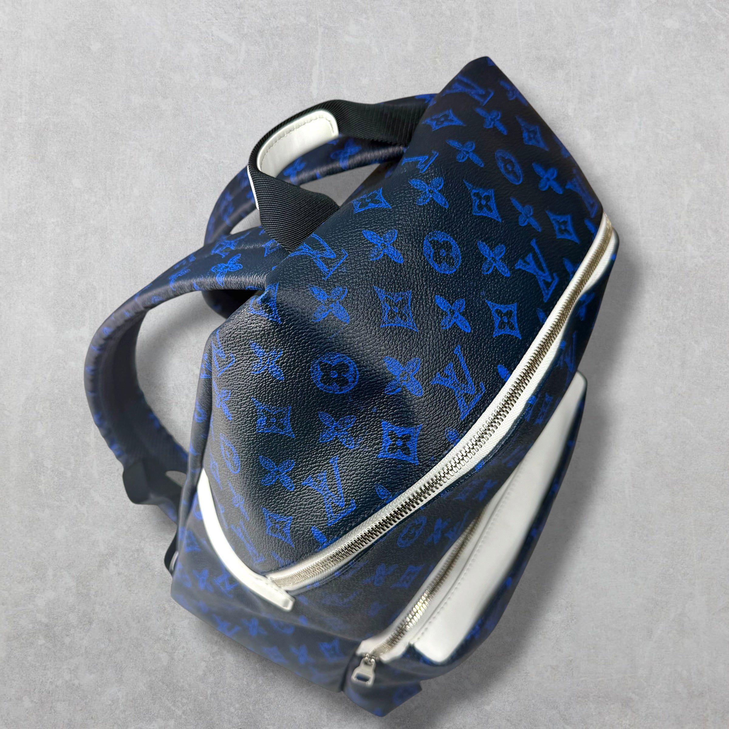 Louis Vuitton Louis Vuitton Discovery Backpack Blue Size ONE SIZE - 5 Thumbnail