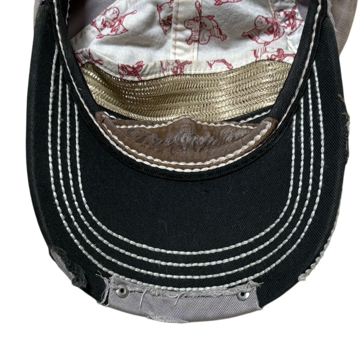 True Religion 2000s TRUE RELIGION DISTRESSED CAP DESTROYED HAT Size ONE SIZE - 15 Thumbnail