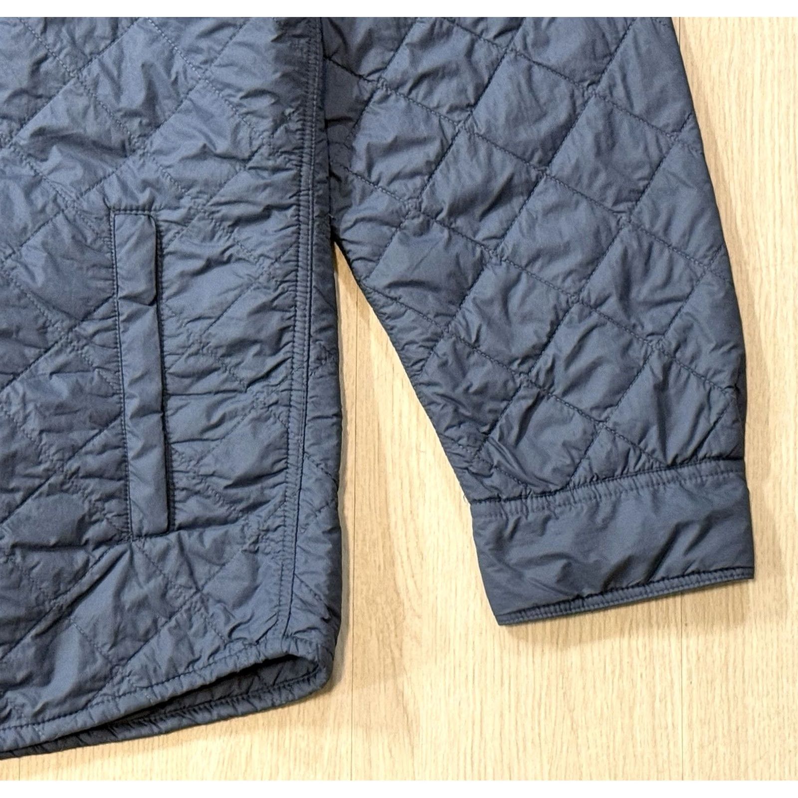 Vintage Criquet Quilted Nylon Shacket XL Pearl Snap Austin Texas Modern Western Shirt Jacket Mens vintage? No (adjusted) Size US XL / EU 56 / 4 - 6 Thumbnail