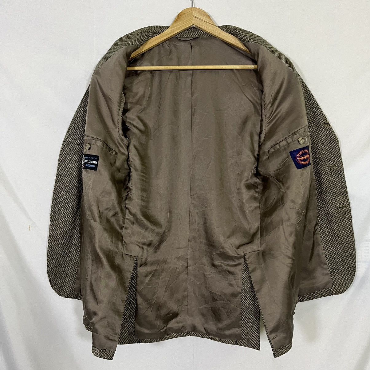 Other VINTAGE NORMAL HILTON FRATELLI TALLIA Size US M / EU 48-50 / 2 - 4 Thumbnail