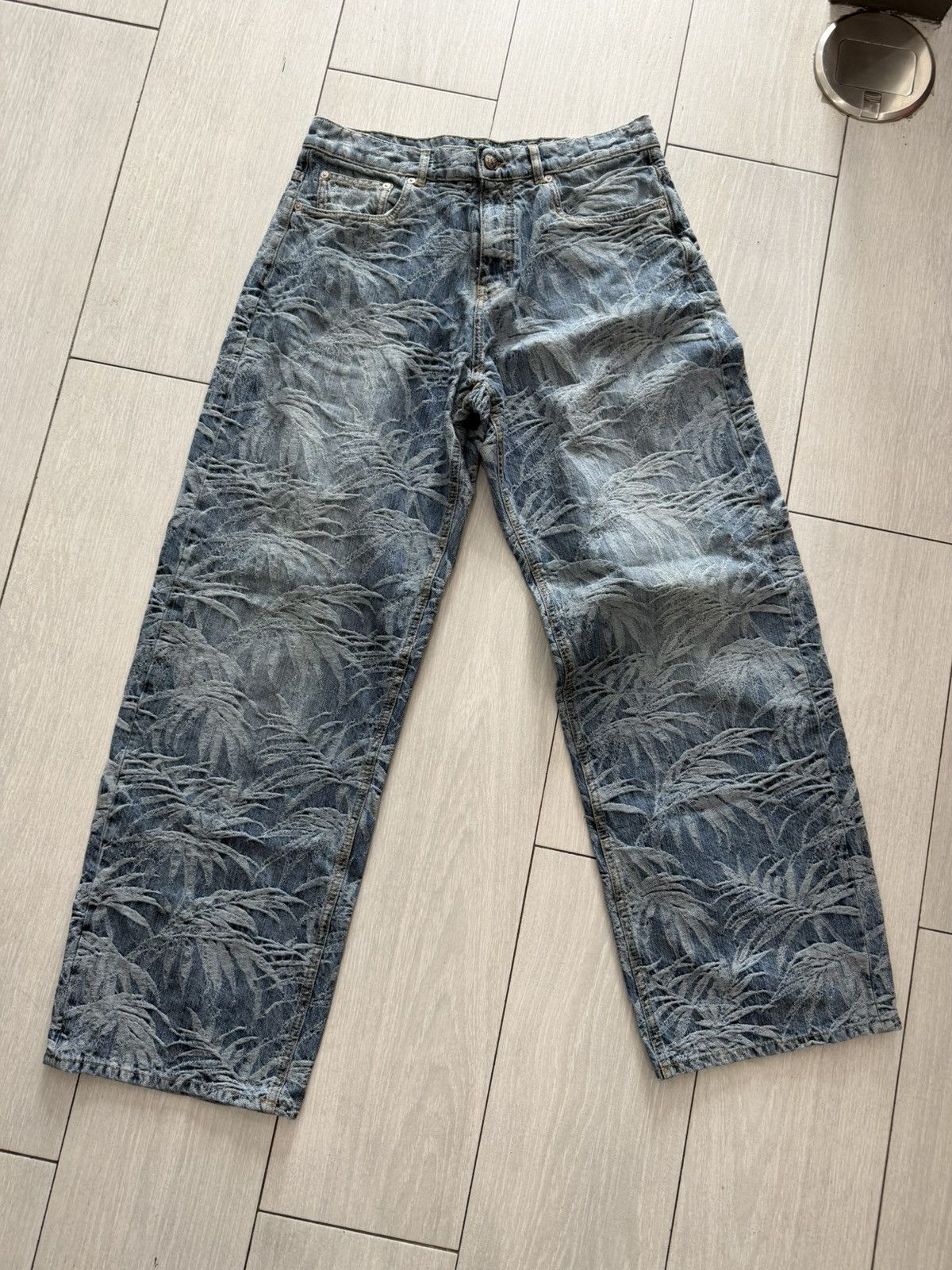 Palm Angels Palm Angles Wash Loose 5 Pocket Jean ‘4903 Size US 34 / EU 50 - 1 Thumbnail