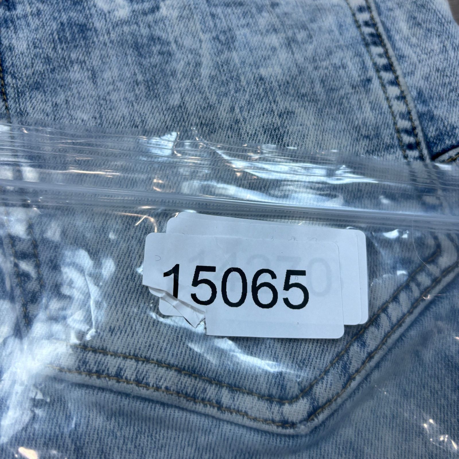 Purple Brand Purple Brand P002 Slim Acid Wash Jeans Men's 32x33 Size US 32 / EU 48 - 16 Thumbnail