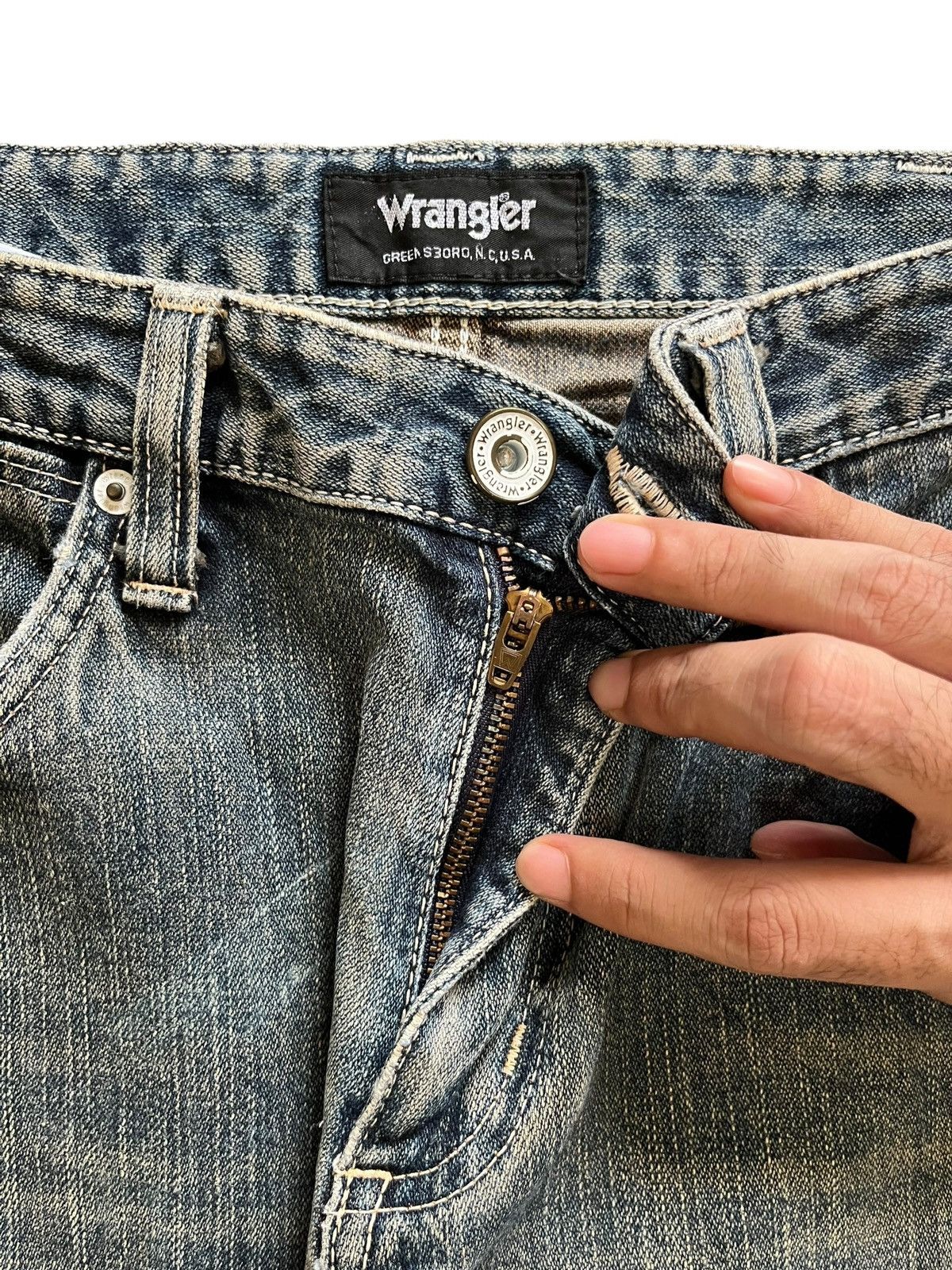 Wrangler Vintage Wrangler Flared Mud Wash Style Jeans Size US 31 - 3 Thumbnail