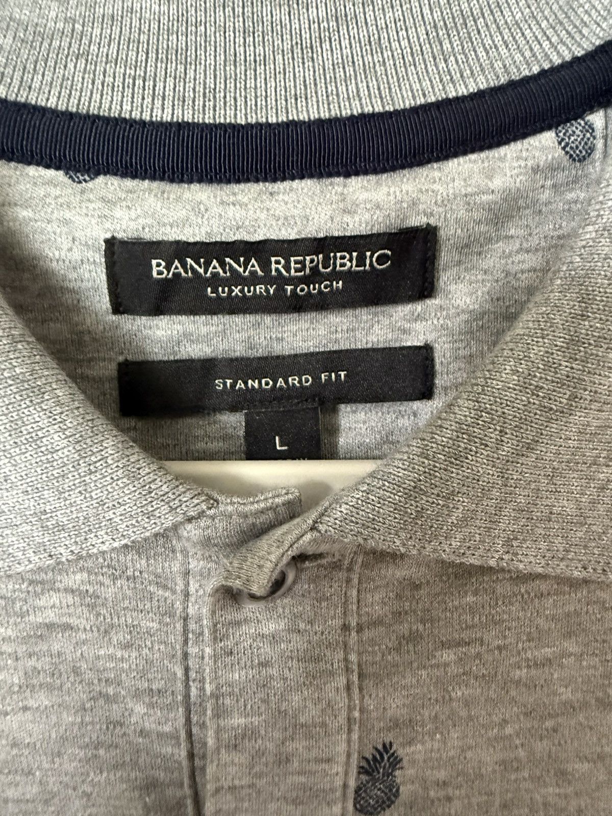 Banana Republic Banana Republic - Gray Pineapple Print Polo -Offers Accepted Size US L / EU 52-54 / 3 - 2 Thumbnail