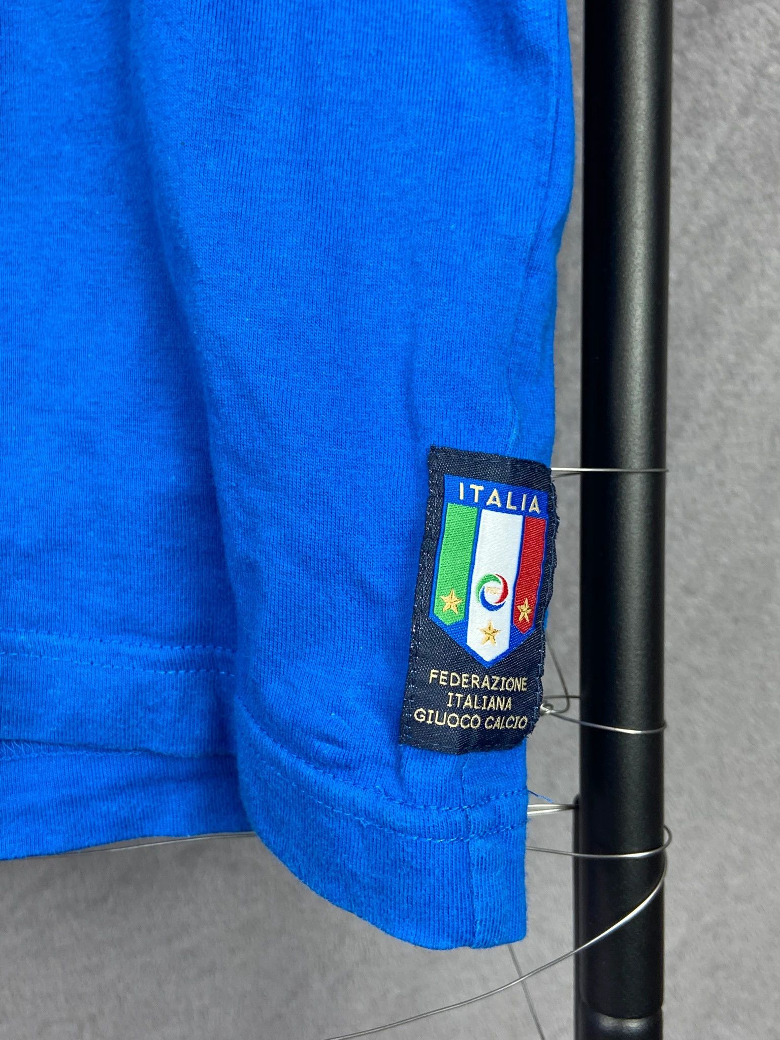 Puma Puma Italy football t-shirt vintage sportswear jersey Size US L / EU 52-54 / 3 - 5 Thumbnail
