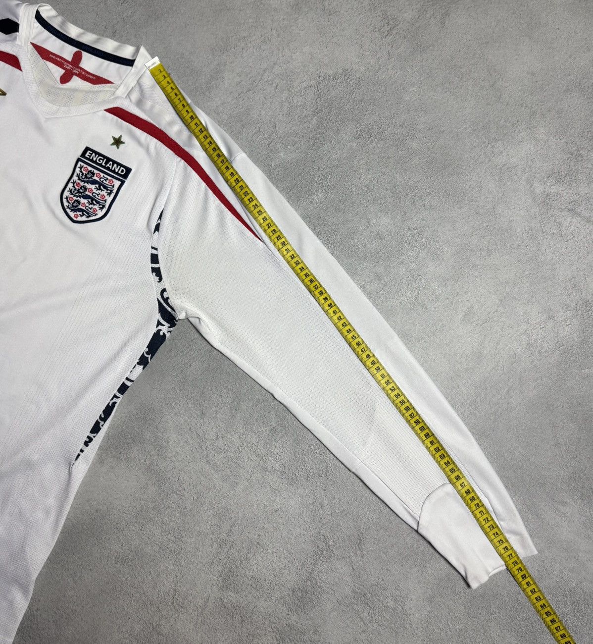Umbro England 2007 2008 2009 Home Shirt Jersey Long Sleeve Umbro Size US L / EU 52-54 / 3 - 20 Thumbnail