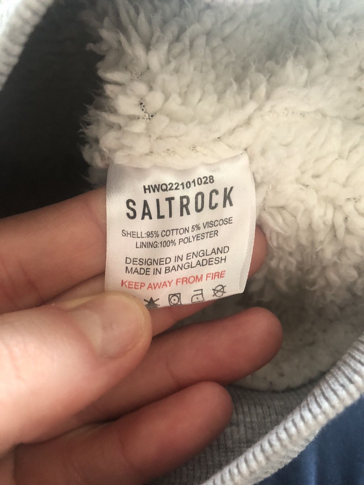 Vintage SALTROCK VINTAGE CLASSIC QUALITY ZIP SWEATSHIRT HOODIE Size US L / EU 52-54 / 3 - 7 Thumbnail
