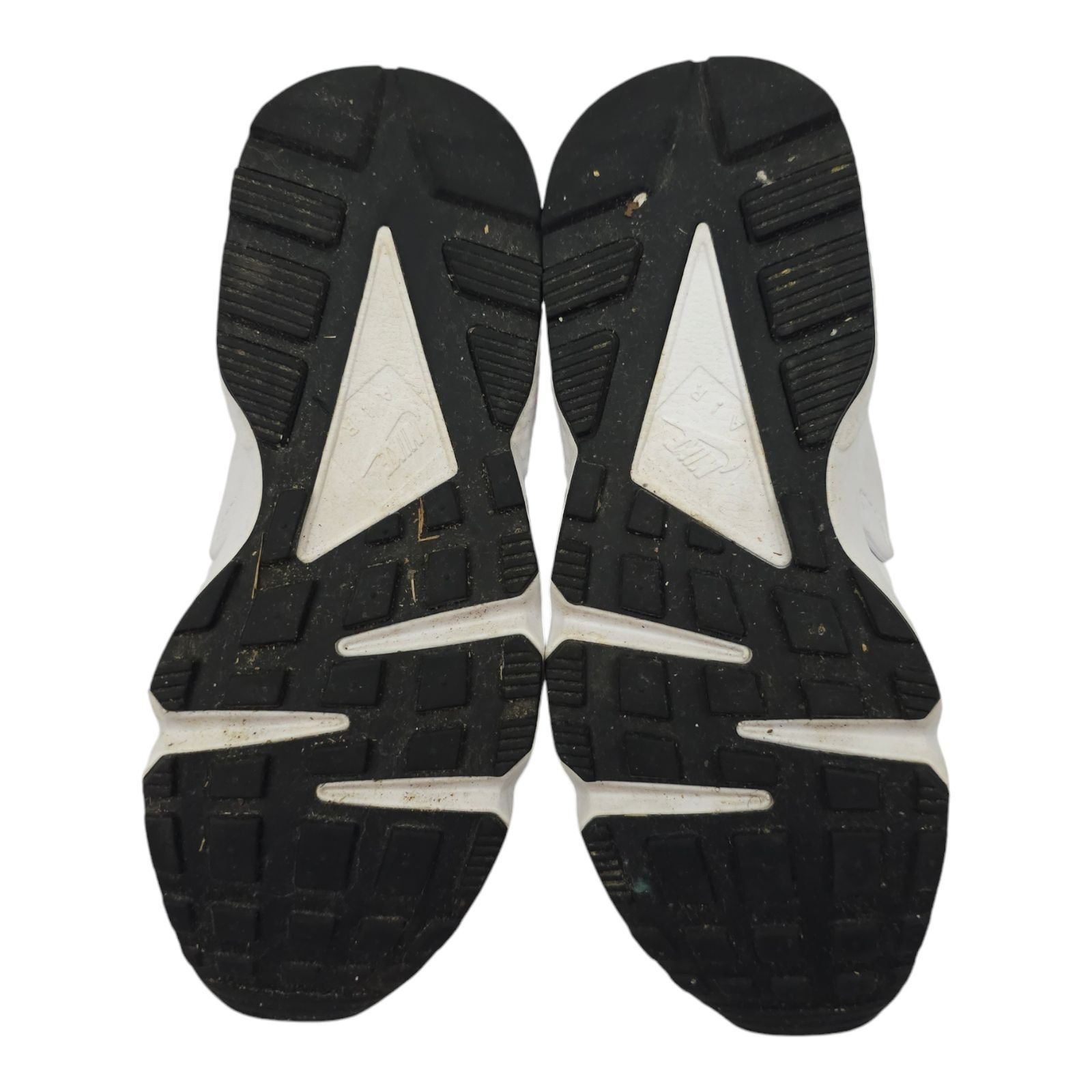 Nike Nike Air Huarache Sneakers Womens Size 7.5 White Black Iron Size US 7.5 / IT 37.5 - 9 Thumbnail