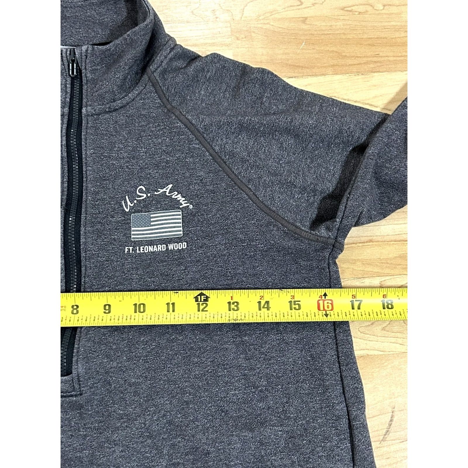 Under Armour Under Armour Women's Gray 1/4 Zip Long Sleeve FT. Leonard Wood U.S. Army Small Size S / US 4 / IT 40 - 3 Thumbnail