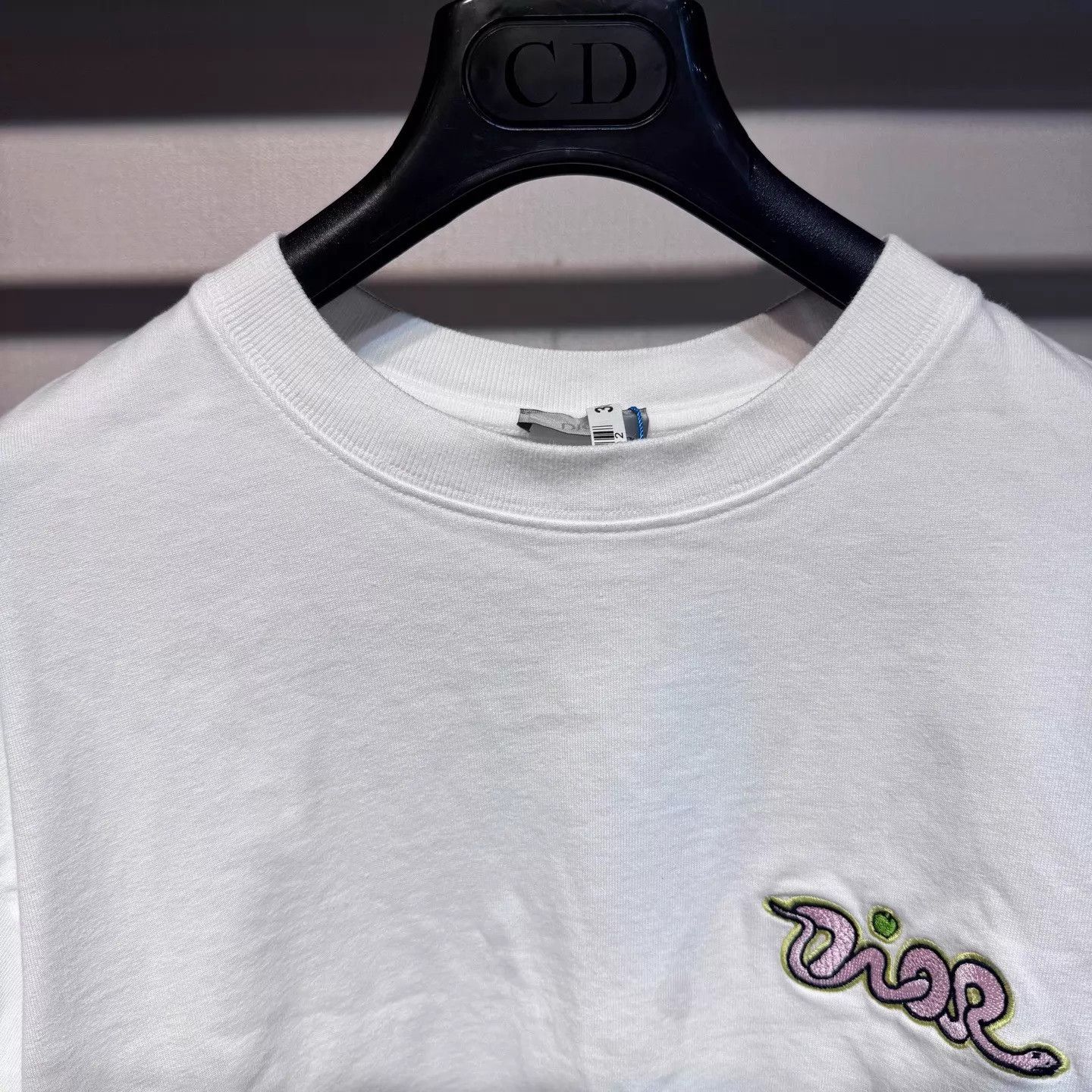 Dior Dior White Embroidered Snake Logo T-shirt M 99 New Size US M / EU 48-50 / 2 - 3 Thumbnail