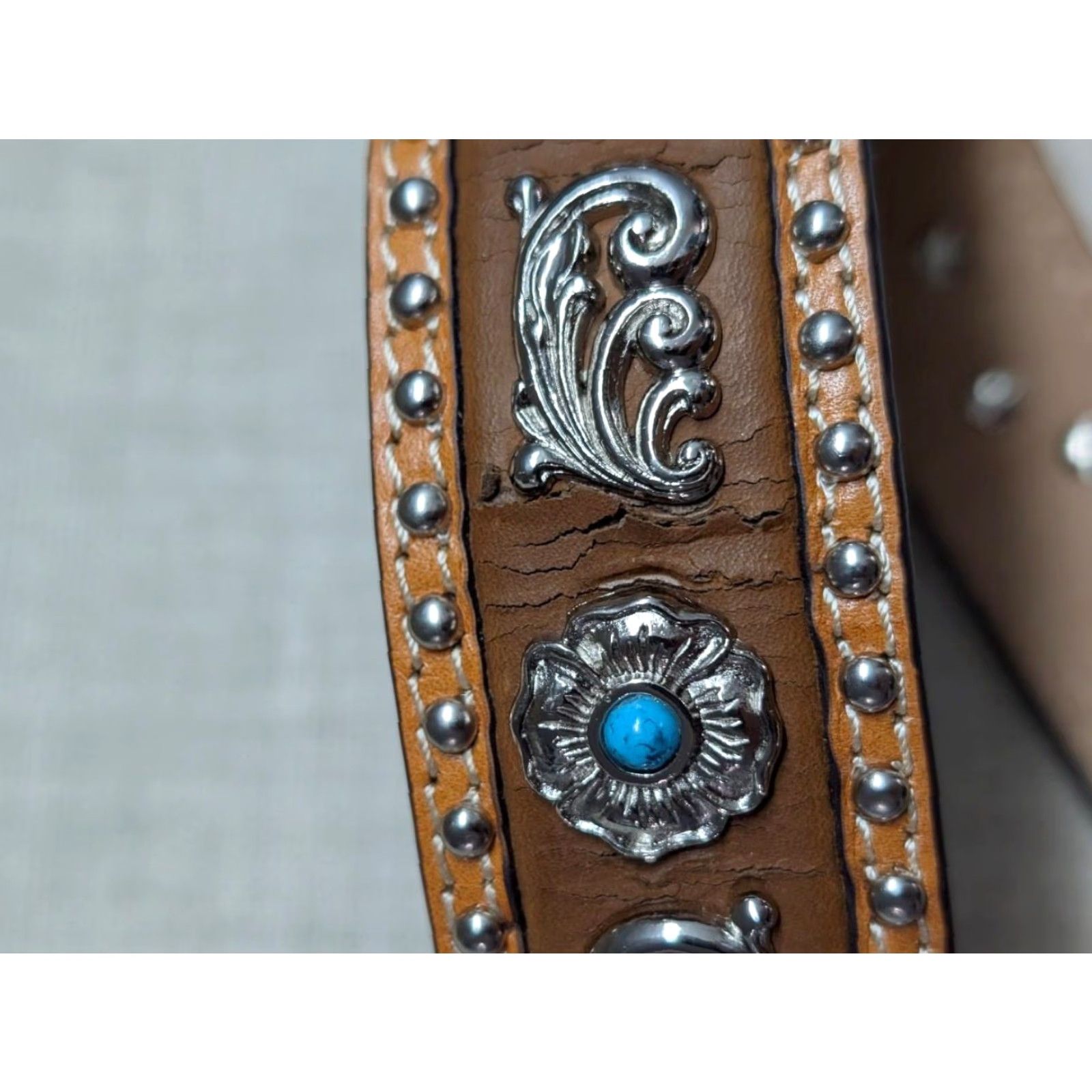 Vintage VINTAGE NOCONA belt western Studded tooled leather 38 TURQUOISE brown Concho Southwestern Texas Lonestar Mens Belt 1-1/2" Adult 38 Size 38 - 4 Thumbnail