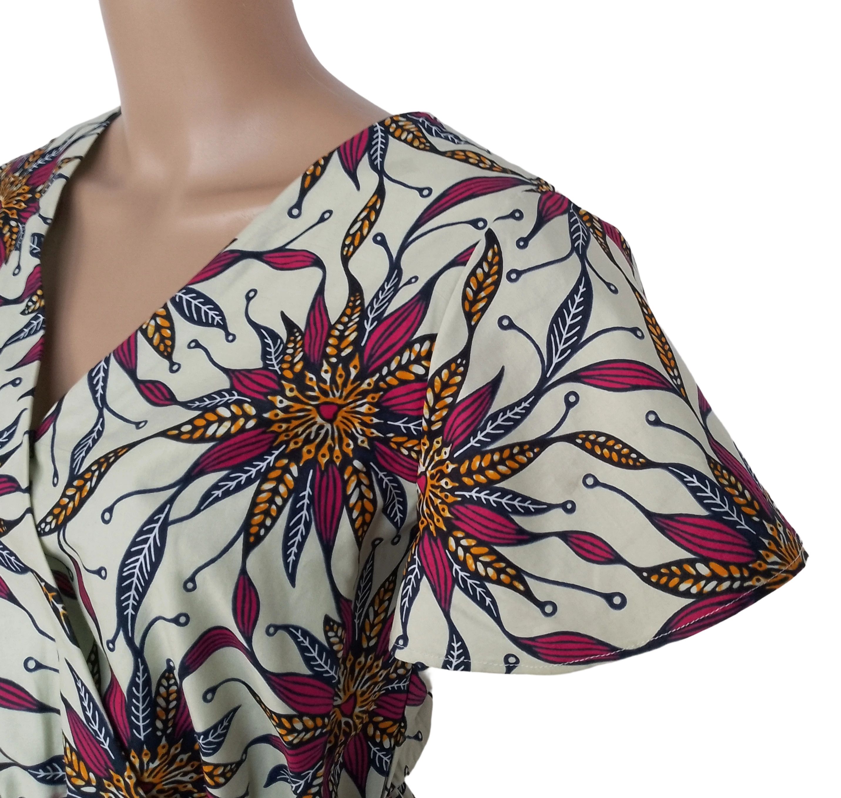 Other Women African Batik Print Jumpsuit Unique Vintage Romper Size 28" / US 6 / IT 42 - 5 Thumbnail