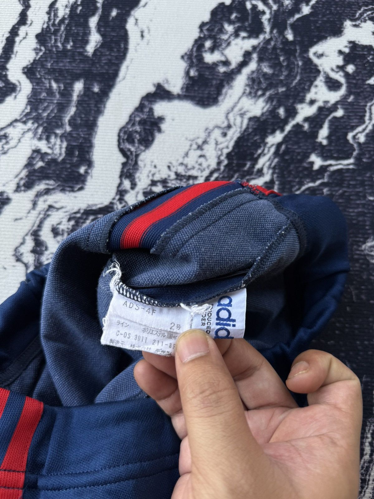 Adidas × Japanese Brand × Vintage Vintage adidas descente trackpants navy blue Size US 28 / EU 44 - 7 Thumbnail