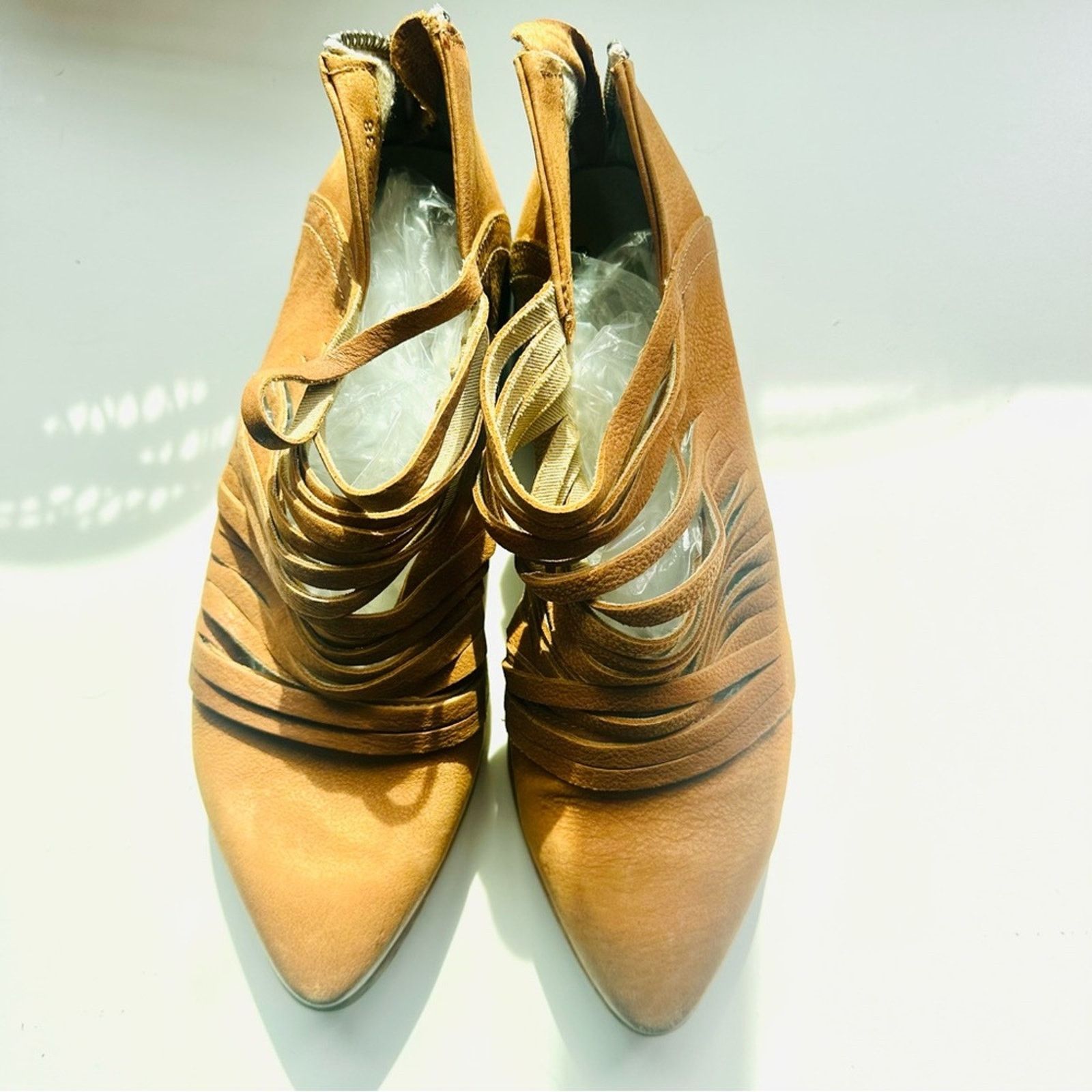 FP FREE PEOPLE Brown Tan Lost Valley Ankle Booties Boots