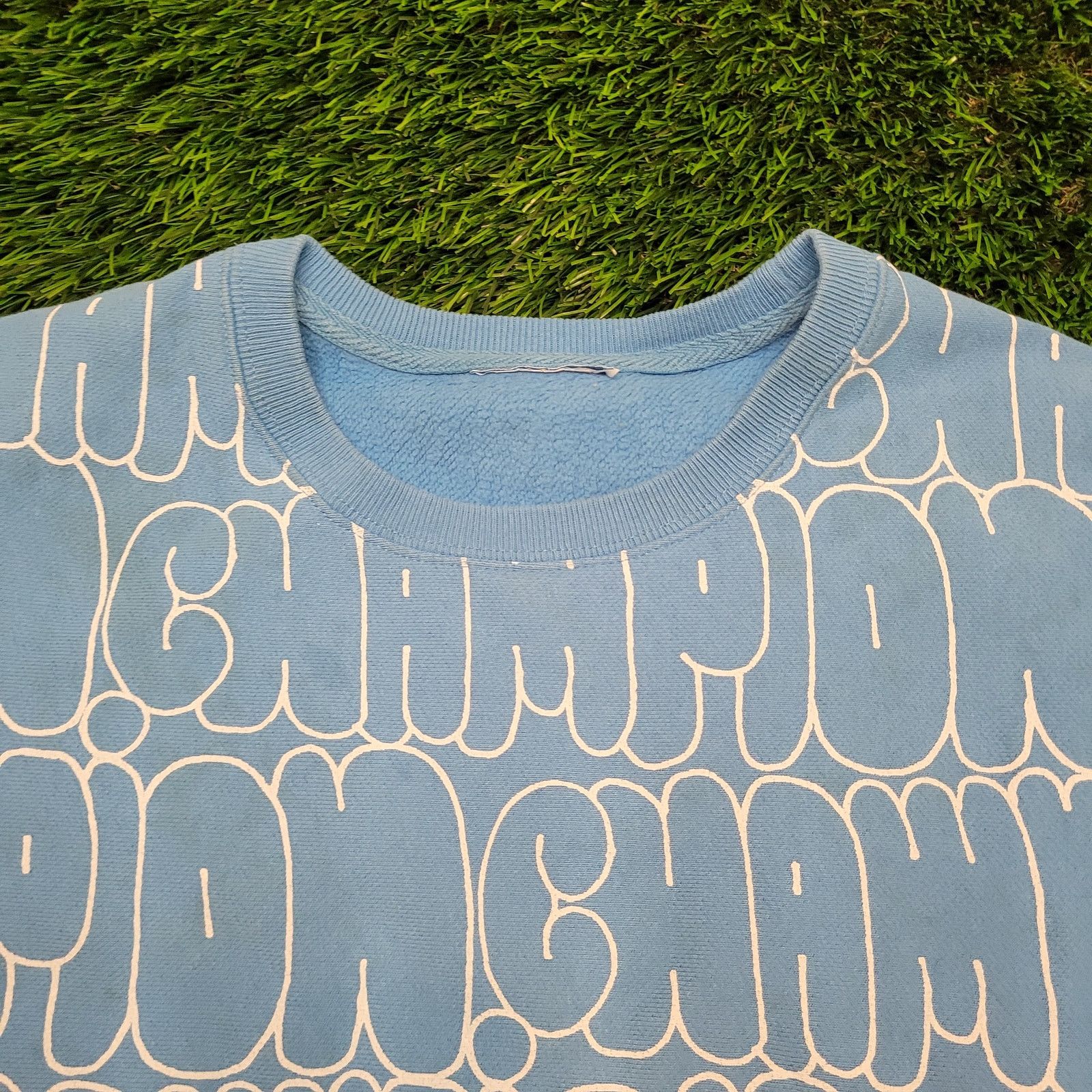 Champion VTG Champion Reverse Weave Sweatshirt Womens M Cropped Boxy Size M / US 6-8 / IT 42-44 - 2 Thumbnail
