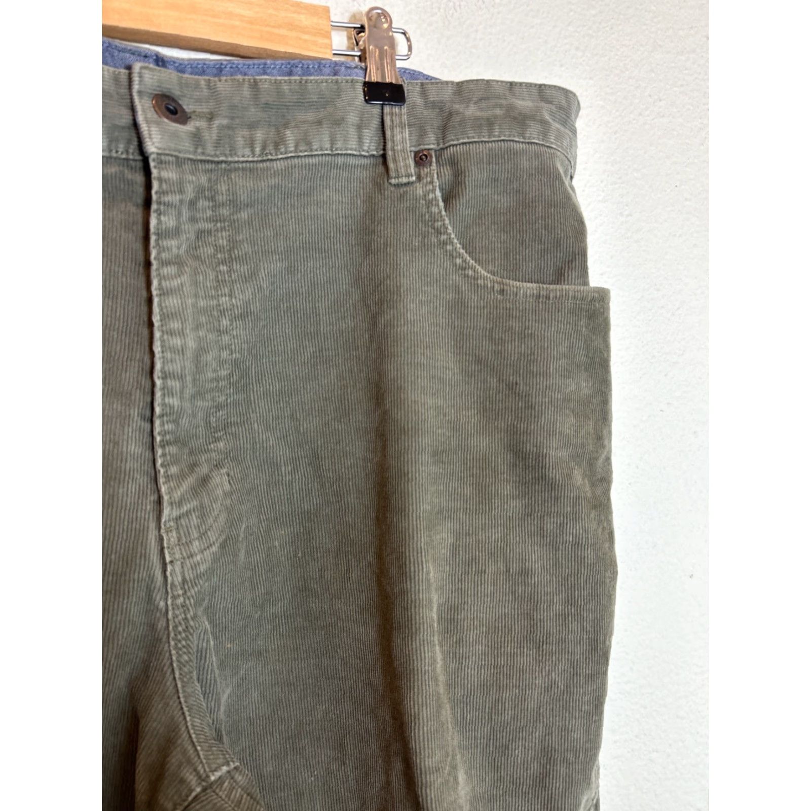 Vintage L.L Bean Stretch Country Corduroy Pants Olive Green 40x30 Men Regular Straight Chino Flat Front Button Zip Comfort Stretch Machine Washable Size US 40 / EU 56 - 5 Thumbnail