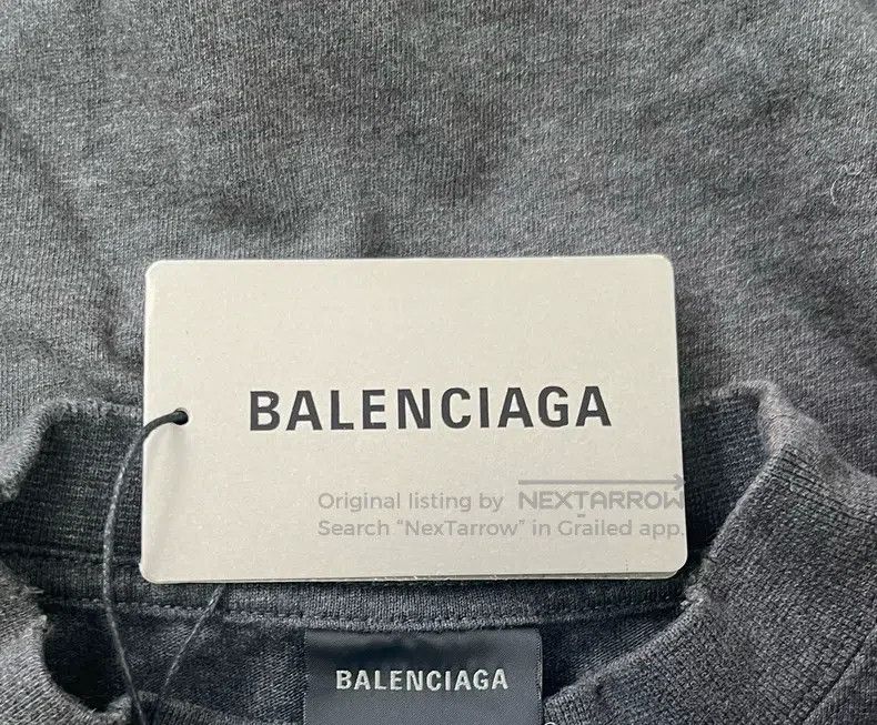 Balenciaga Balenciaga Tape Logo Embroidered Plain Knit Round Neck Loo Size US S / EU 44-46 / 1 - 5 Thumbnail