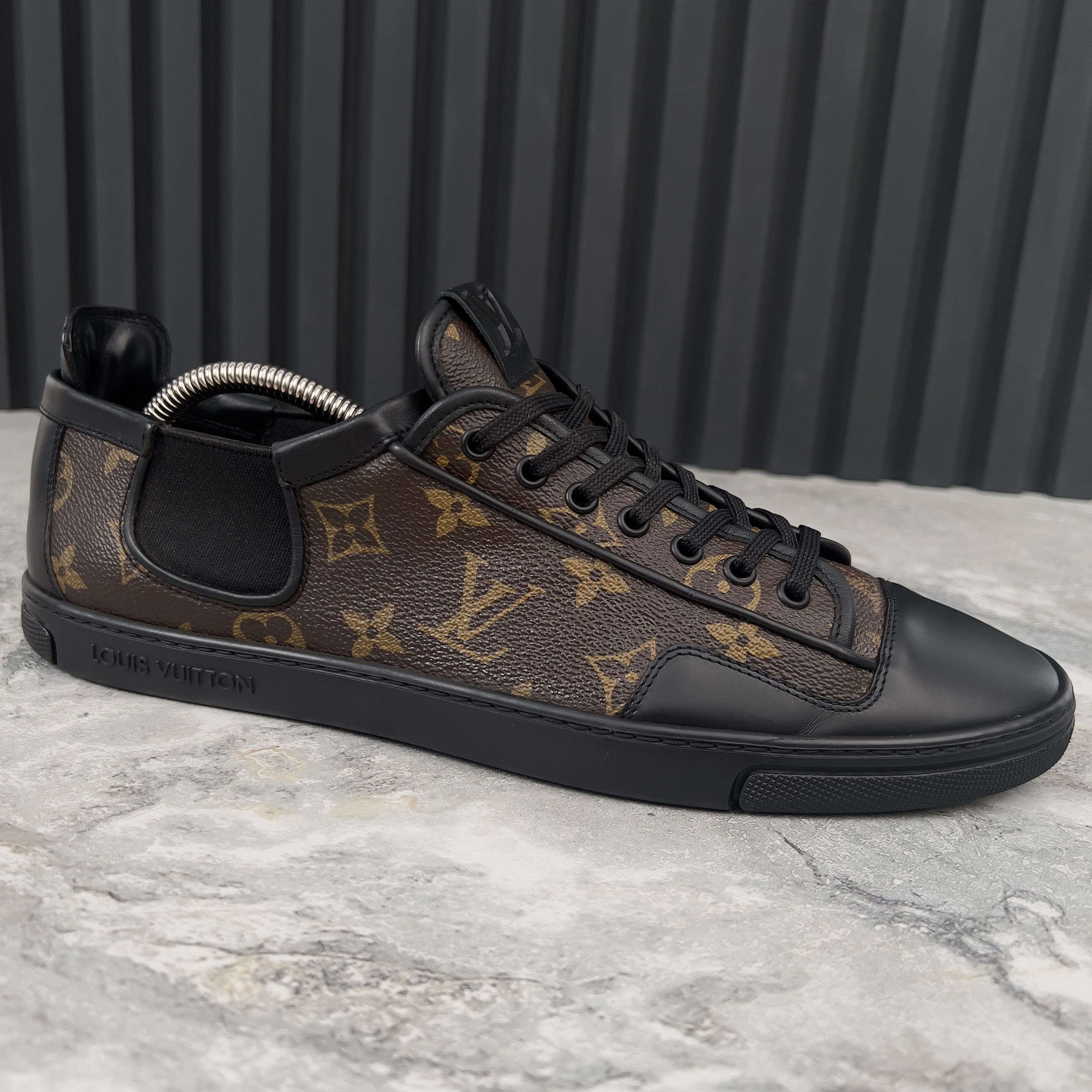 Louis Vuitton Louis Vuitton Slalom Monogram Canvas Sneakers Leather Size US 9.5 / EU 42-43 - 4 Thumbnail