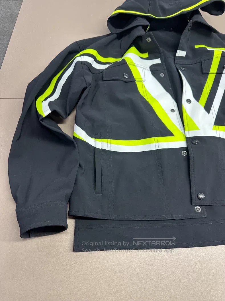 Valentino Valentino jacket Size US M / EU 48-50 / 2 - 2 Thumbnail