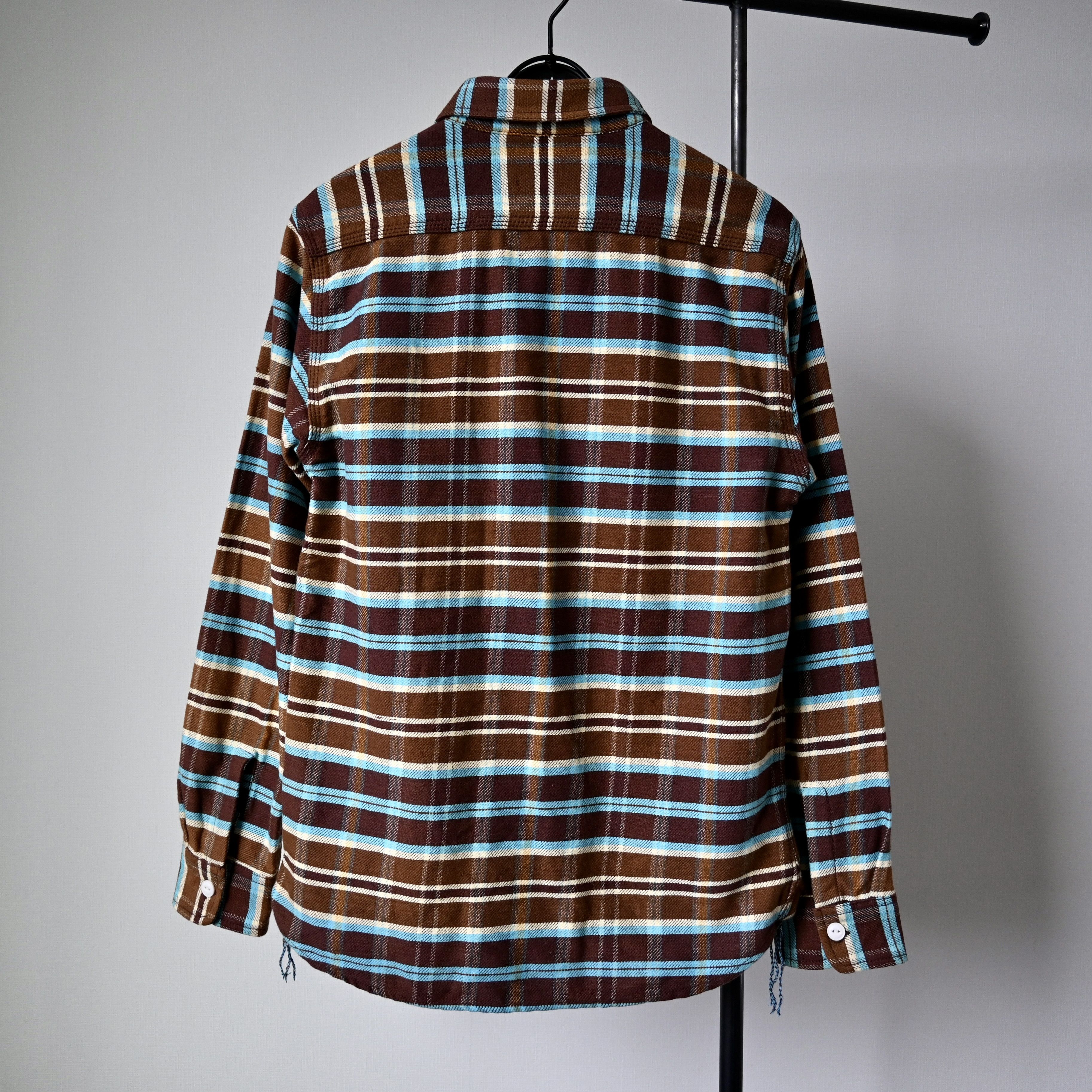 Japanese Brand UNUSED, Houston heavyweight flannel shirt, brown x turquoise Size US M / EU 48-50 / 2 - 2 Thumbnail