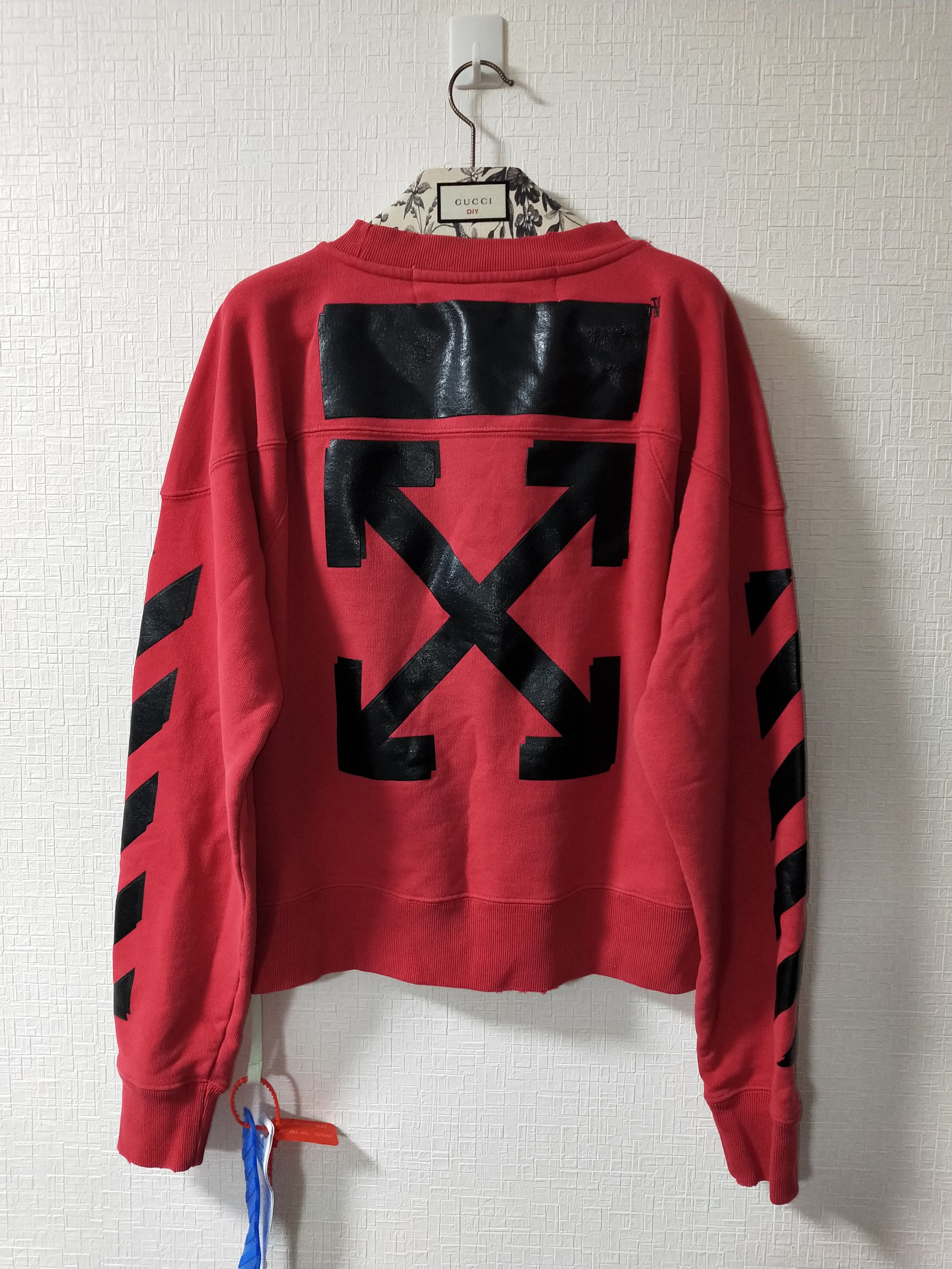 Off white champion sweatshirt red hotsell