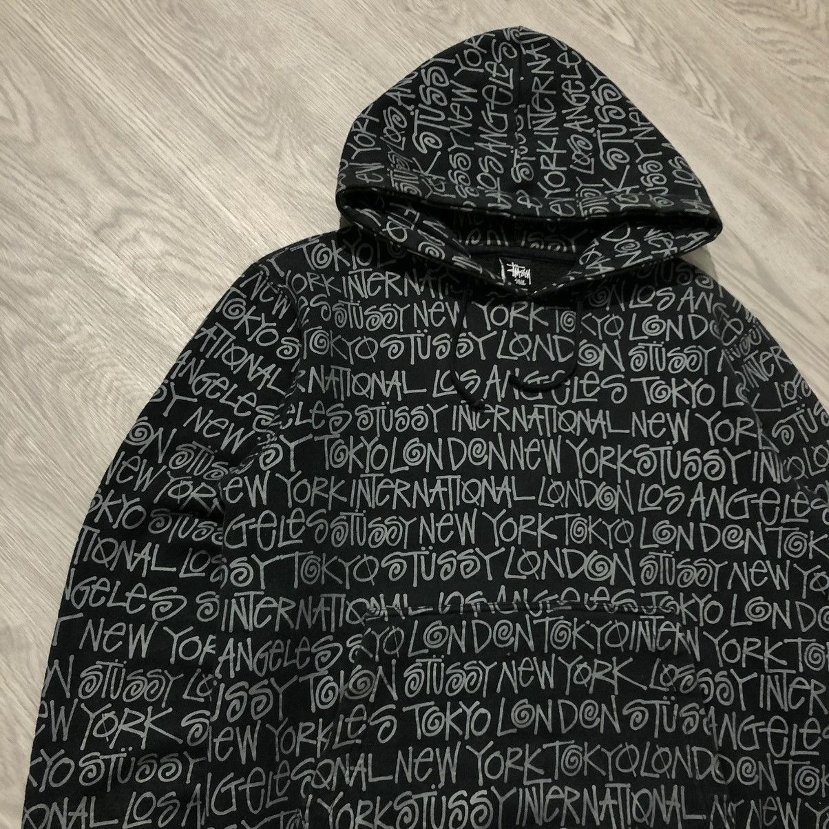 Stussy 2000s Stussy World Tour Monogram Logo Pull Over Hoodie Black Size US L / EU 52-54 / 3 - 4 Thumbnail