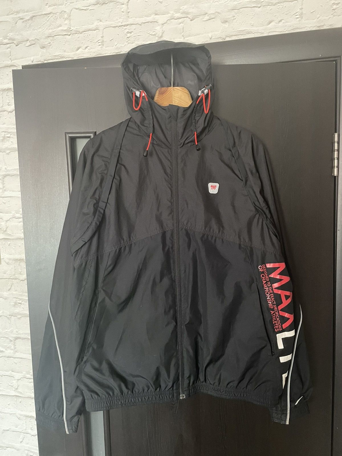 Nike × Vintage Vintage Nike Max LTD Windbreaker Size US L / EU 52-54 / 3 - 6 Thumbnail
