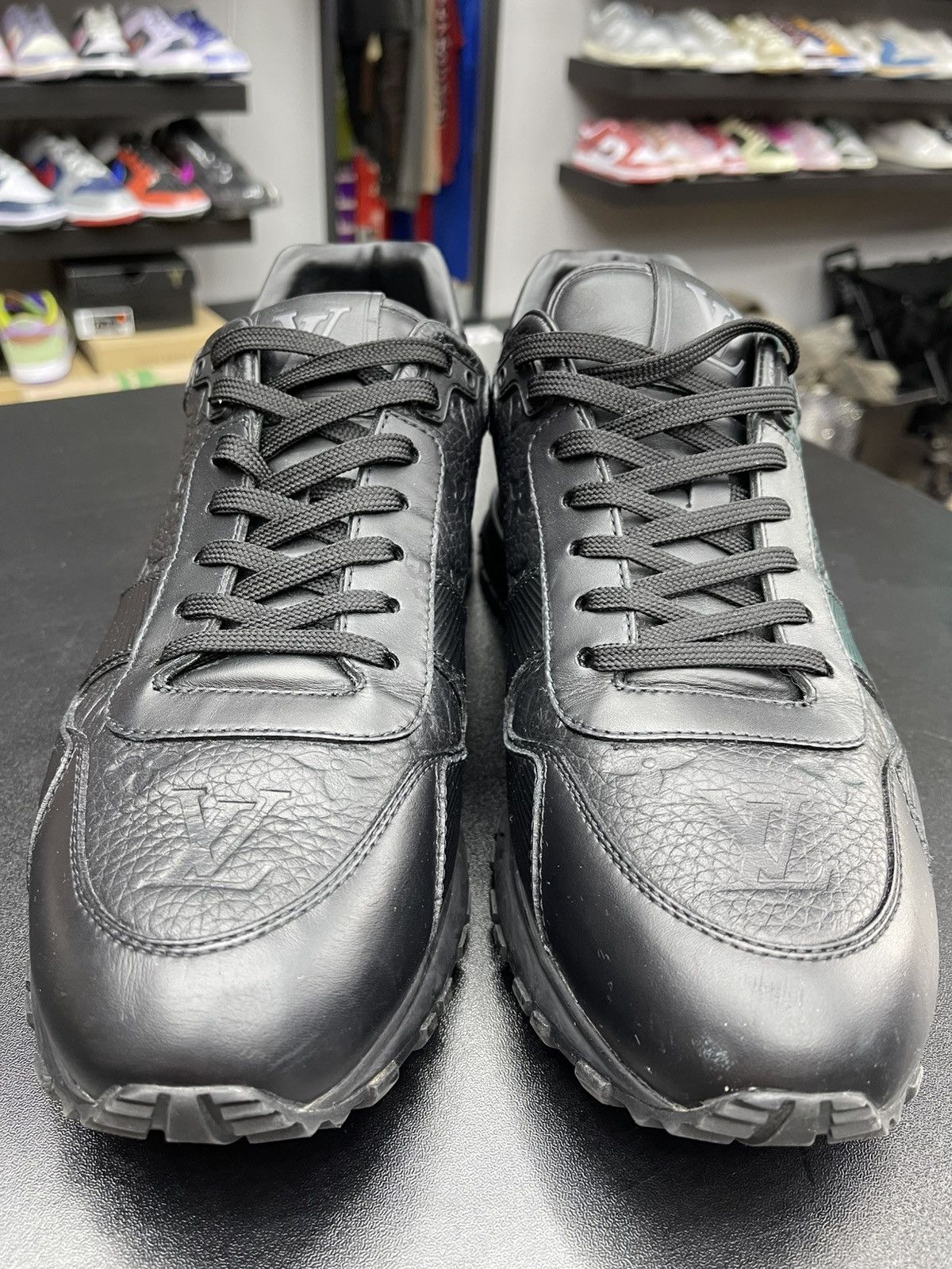Louis Vuitton Size 10US/9LV - Louis Vuitton Run Away Sneakers Monogram Size US 10 / EU 43 - 2 Thumbnail