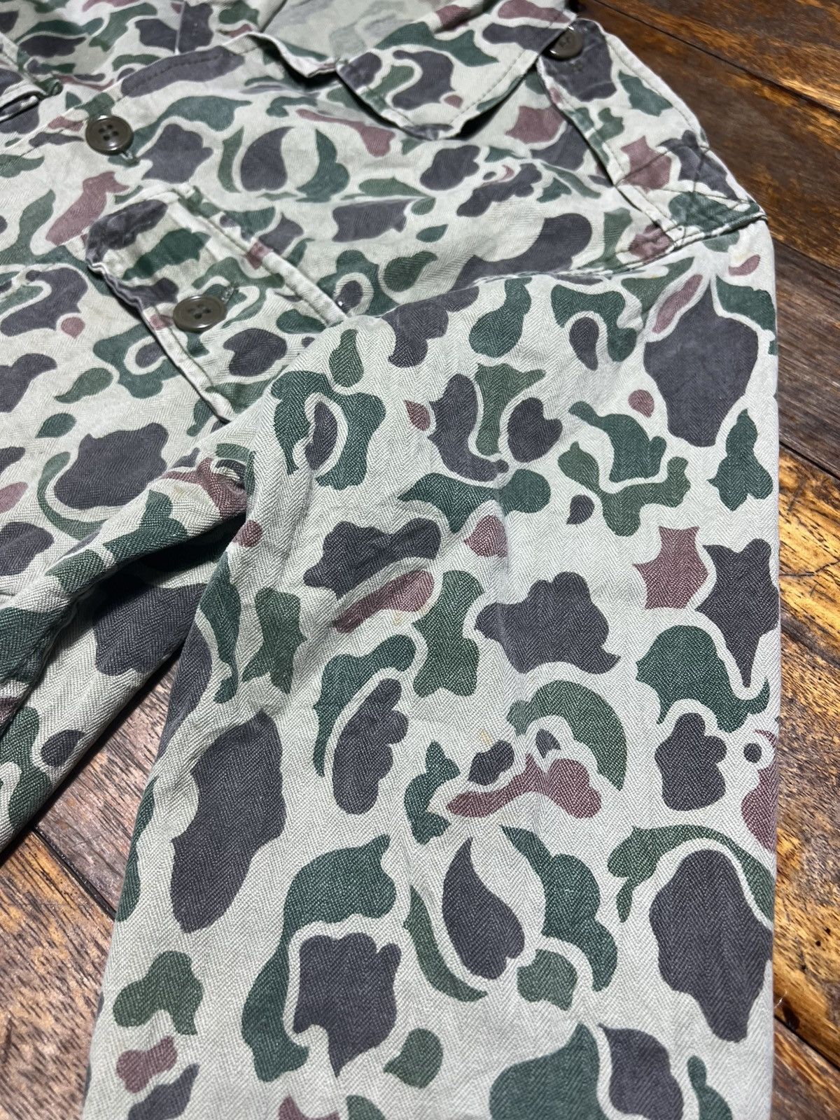 Vintage Vintage Army Camo Duck(Korean) Size US S / EU 44-46 / 1 - 6 Thumbnail
