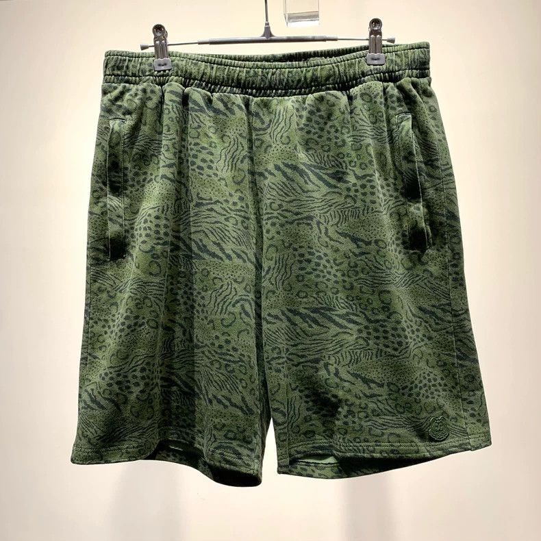 Kenzo KENZO High-End Leopard Print Shorts - dmc Size US 28 / EU 44 - 1 Thumbnail