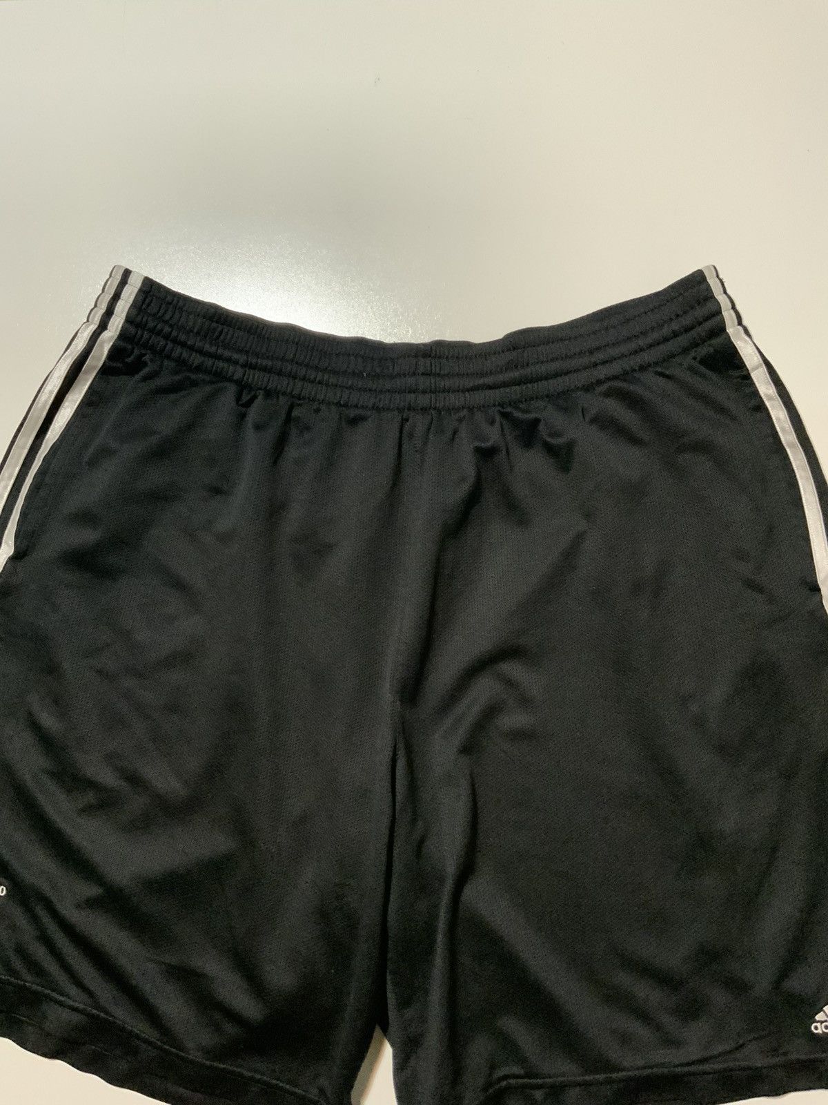 Adidas × NBA Adidas 2010-11 Chicago Bulls Basketball Practice Shorts Size US 40 / EU 56 - 4 Thumbnail