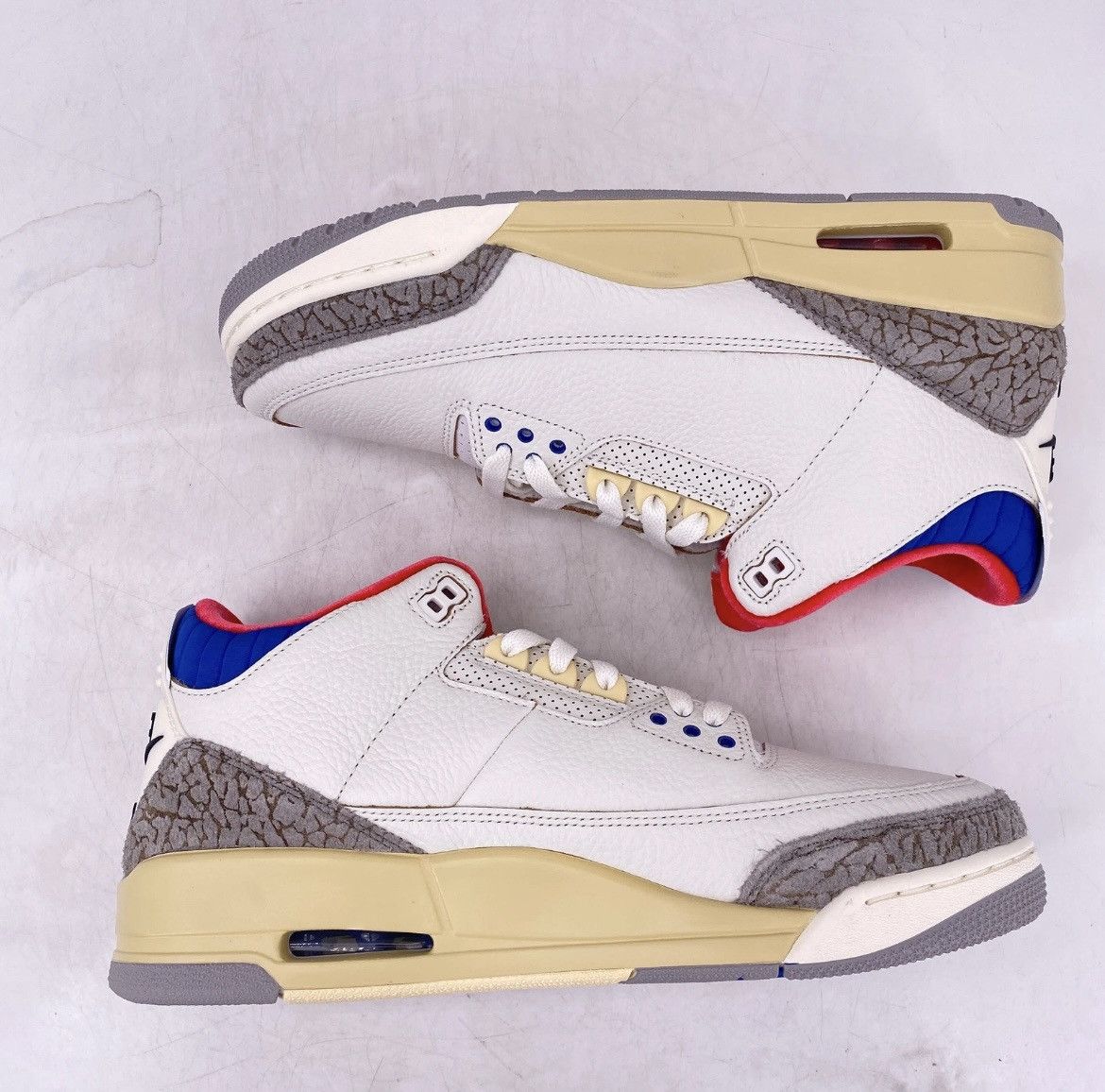 Nike Air Jordan 3 Retro "SEOUL 2.0" 2025 - Size 10.5 - Size US 10.5 / EU 43-44 - 2 Thumbnail