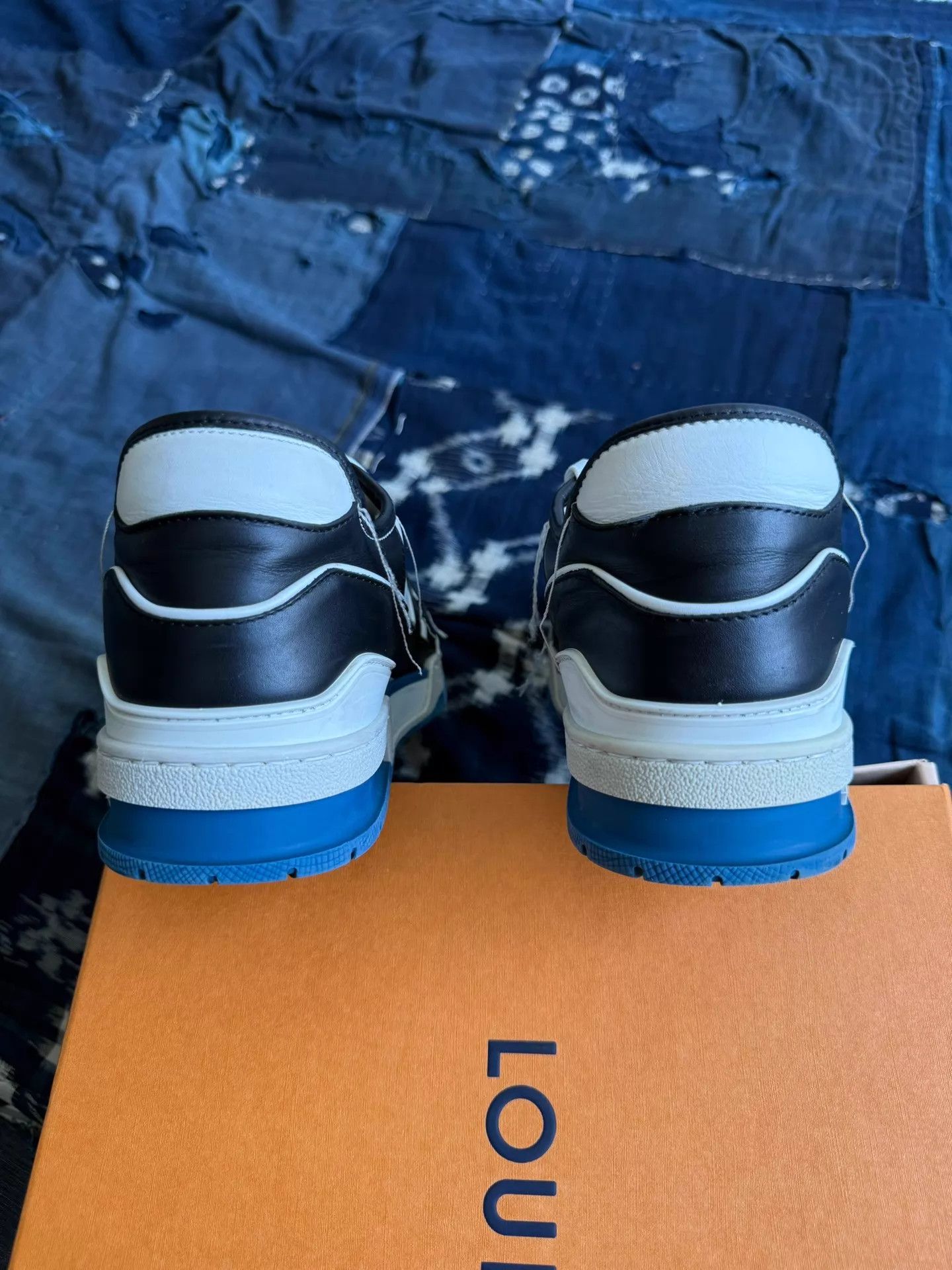 Louis Vuitton LV Trainer Panda Black Blue Fragment 1st 7.5 Size US 8.5 / EU 41-42 - 6 Thumbnail