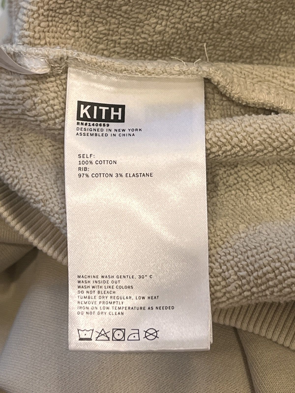 Kith Kith Cyber Monday Crewneck (FW22) Oat Size US XL / EU 56 / 4 - 4 Thumbnail