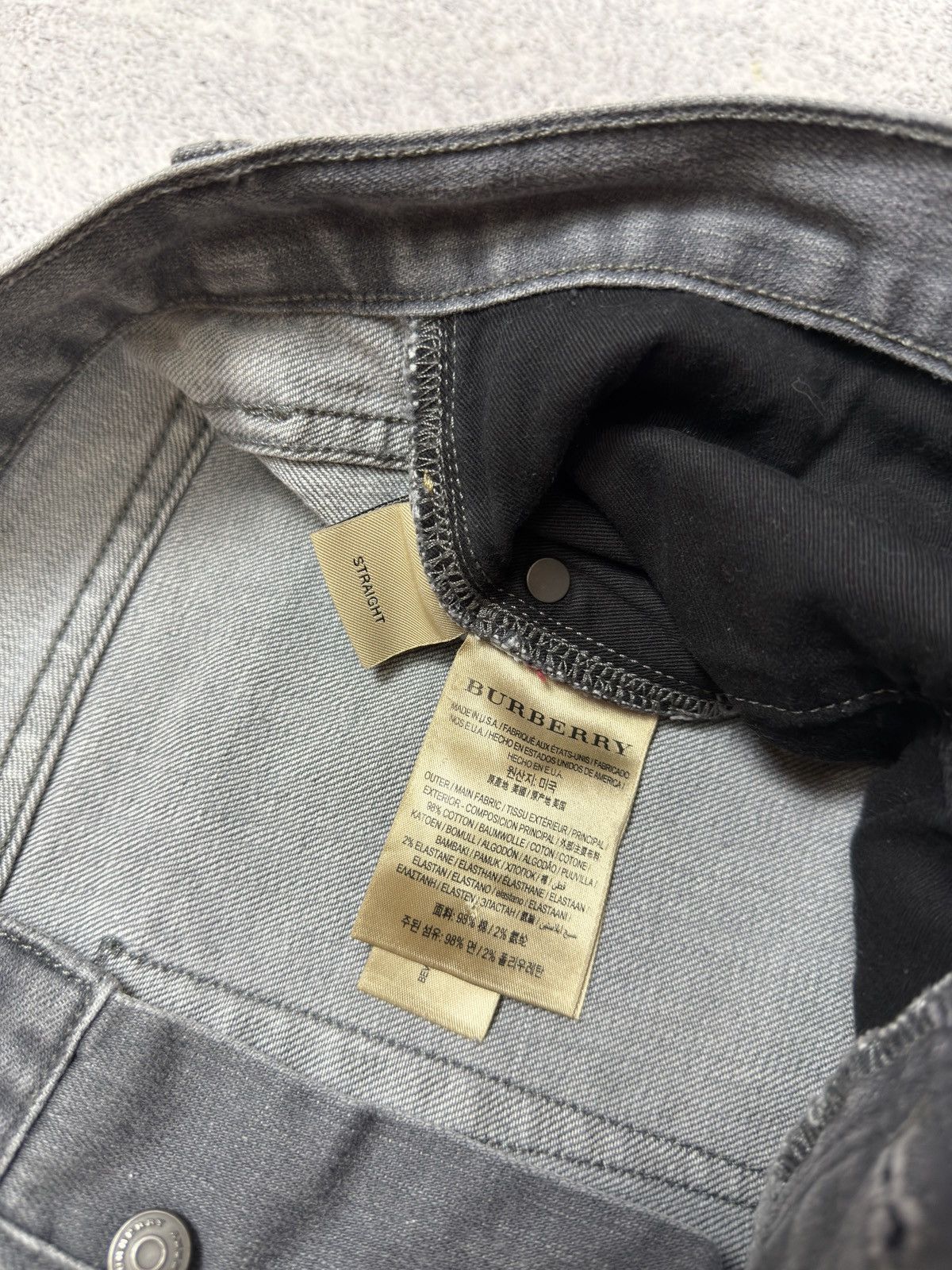 Burberry Burberry London England Straight Leg Grey Jeans Size 36x32 Size US 36 / EU 52 - 14 Thumbnail