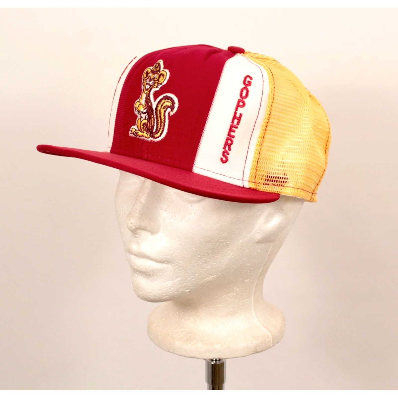Vintage VINTAGE AJD Golden Gophers Snapback Cap Hat L 80s Minnesota Red Size ONE SIZE - 2 Thumbnail