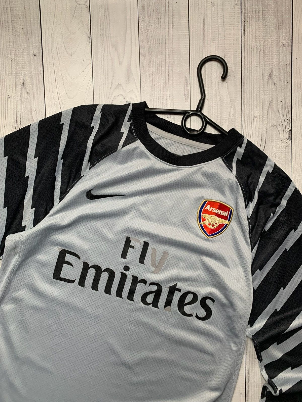 Vintage Vintage Nike Arsenal soccer jersey goalkeeper jersey size M Size US M / EU 48-50 / 2 - 2 Thumbnail