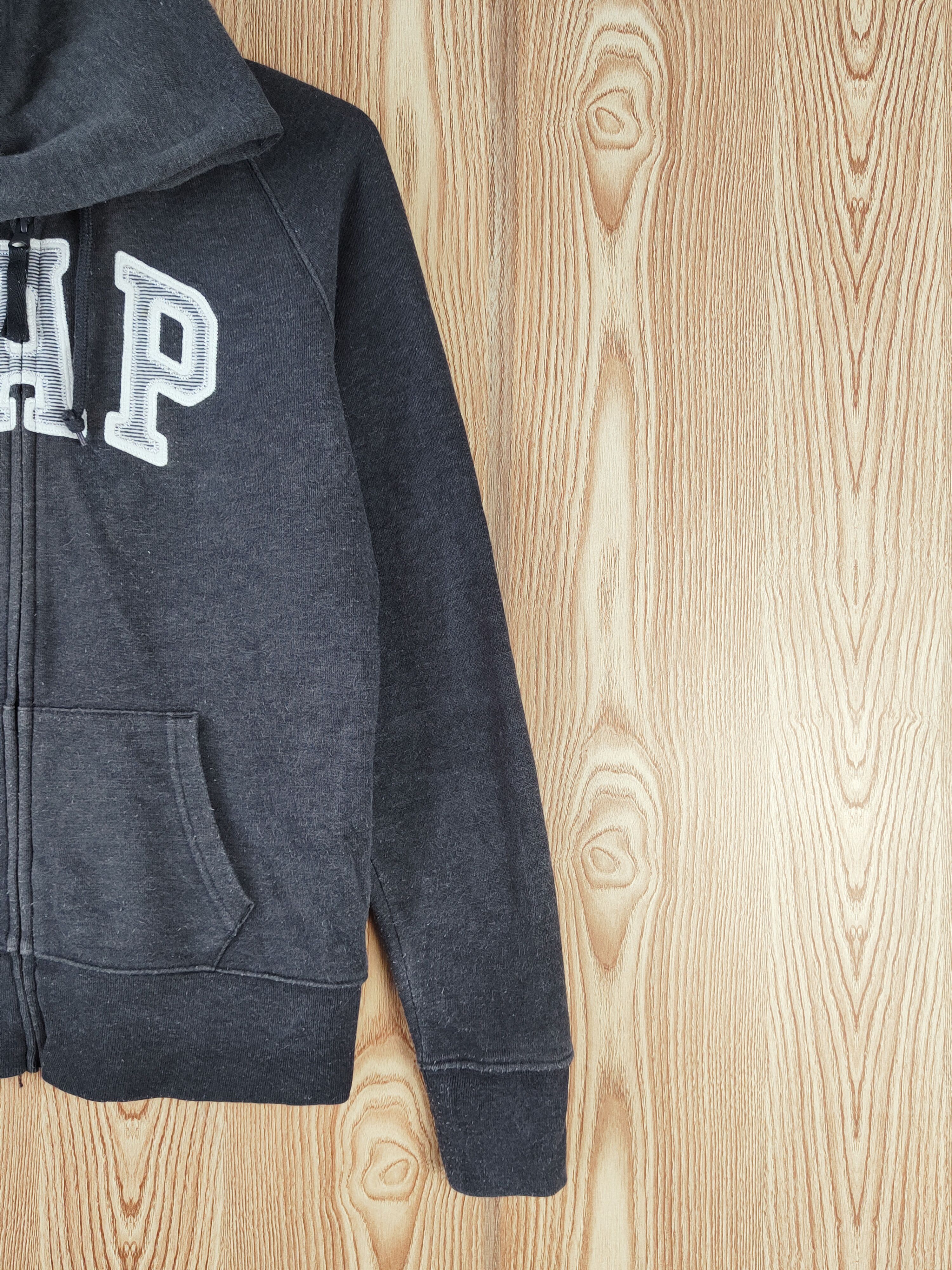 Gap Gap Black Faded Hoodie Sweaters #W049 Size US S / EU 44-46 / 1 - 6 Thumbnail