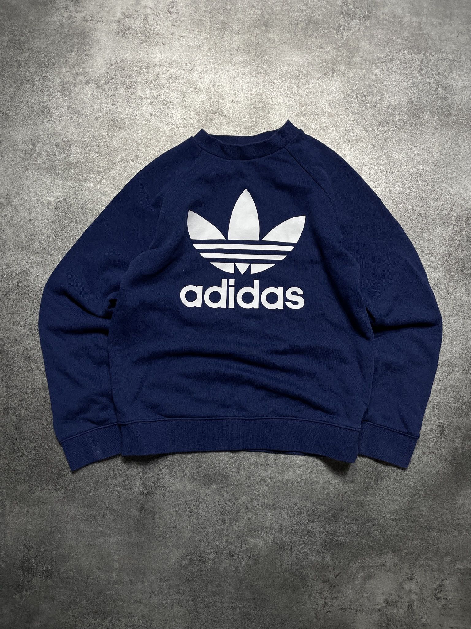 Adidas Adidas Big Logo Sweatshirt Boxy Fit Cozy Solid Size S / US 4 / IT 40 - 1 Thumbnail
