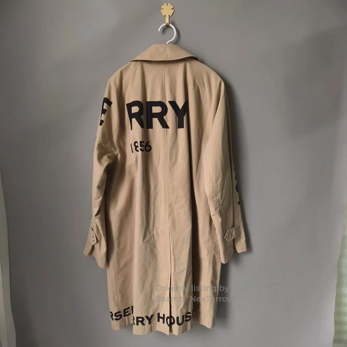Burberry Burberry Khaki Logo Trench Coat. Size XXS / US 00 / IT 34 - 2 Thumbnail