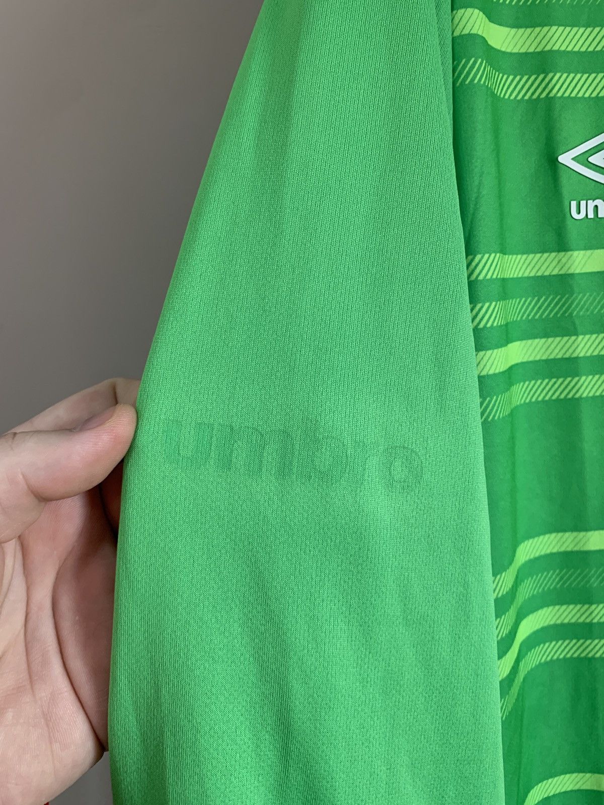 Umbro Derby County Goalkeeper Football Shirt Umbro Soccer Jersey Size US XXL / EU 58 / 5 - 6 Thumbnail