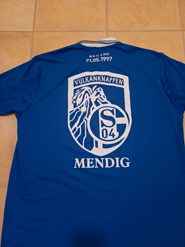 Adidas Adidas Schalke 04 2007 commemorative shirt Size US XL / EU 56 / 4 - 5 Thumbnail