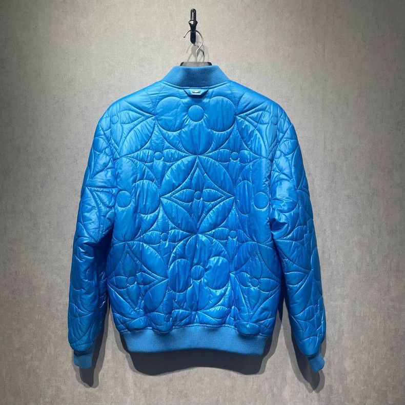 Louis Vuitton Louis Vuitton Klein Blue Three Flower Hanging Cotton Jacke Size US M / EU 48-50 / 2 - 2 Thumbnail