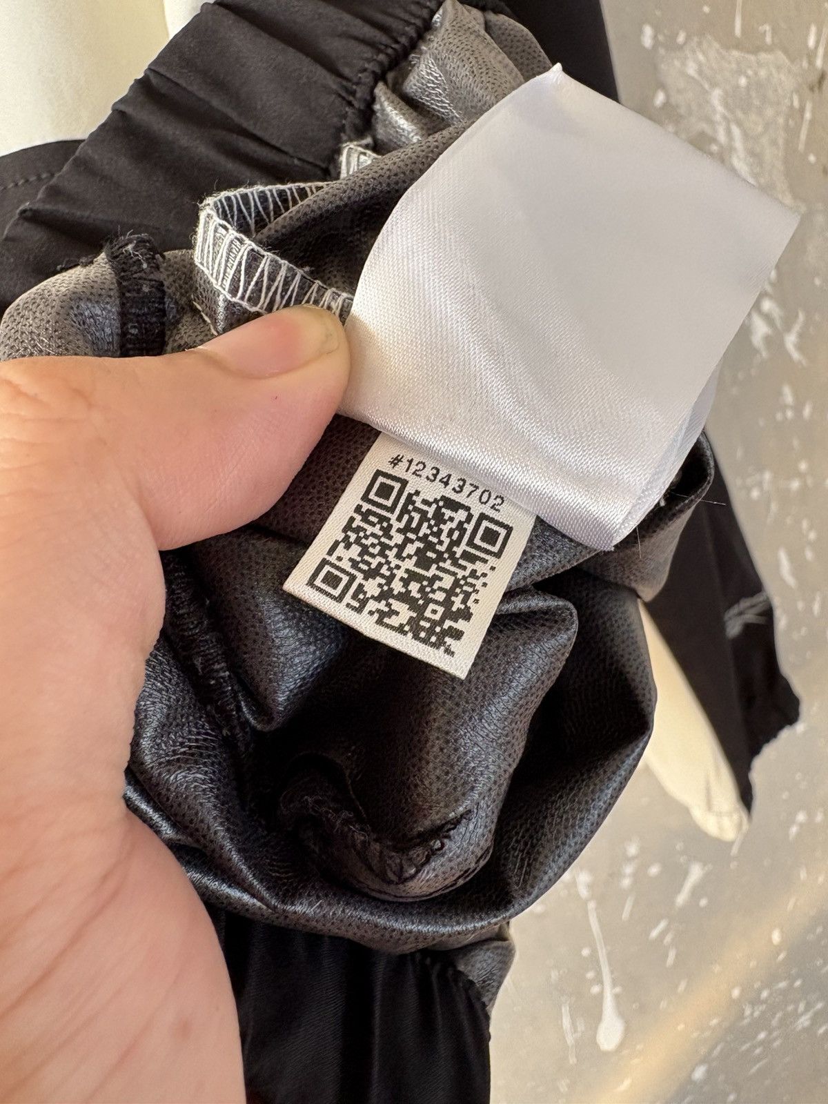 Japanese Brand Sportswear Reebok Windbreaker Jacket Inspired by Balenciaga Size US S / EU 44-46 / 1 - 7 Thumbnail