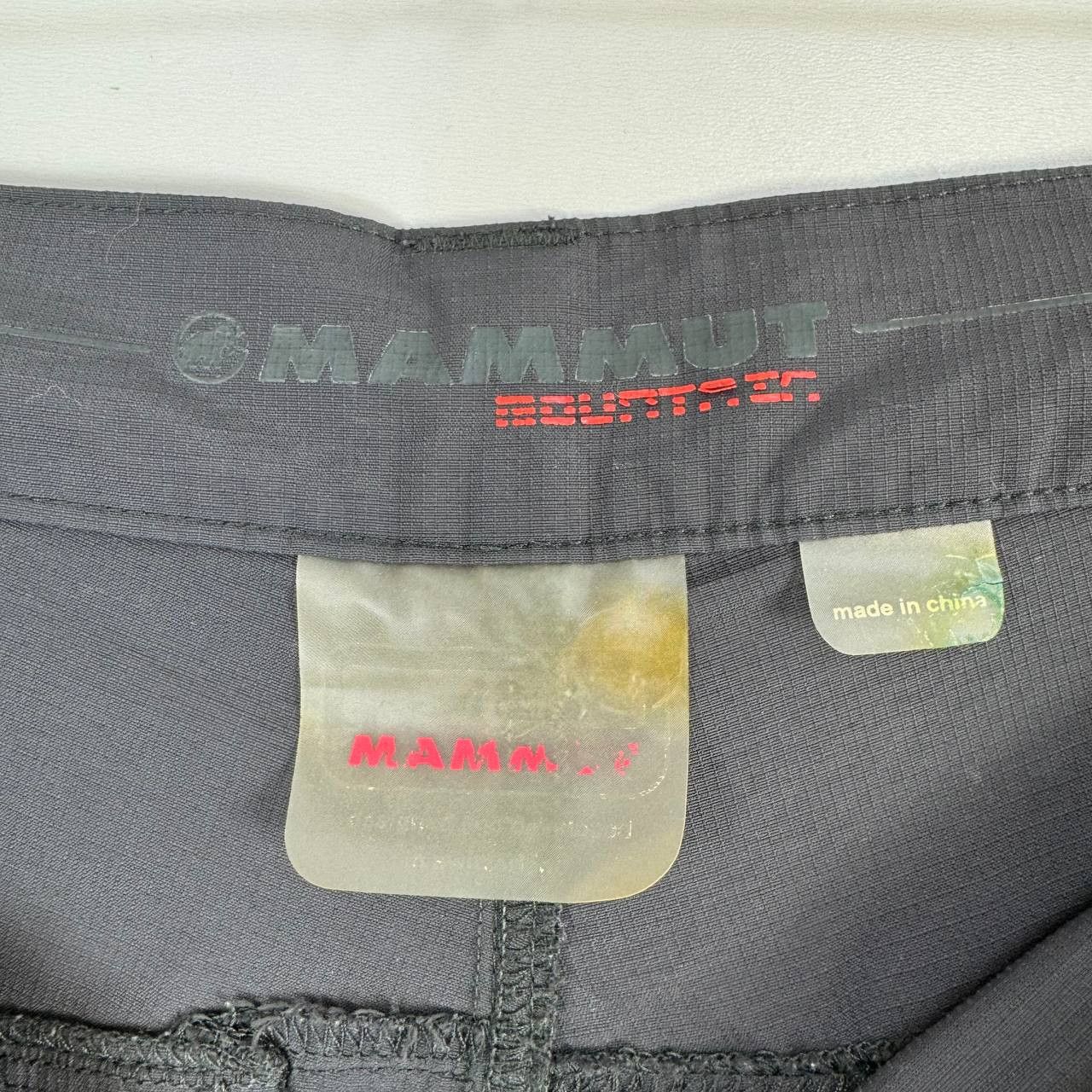 Mammut Mammut Hiking Outdoor Cargo Shorts Navy Mens Size L Size US 36 / EU 52 - 5 Thumbnail