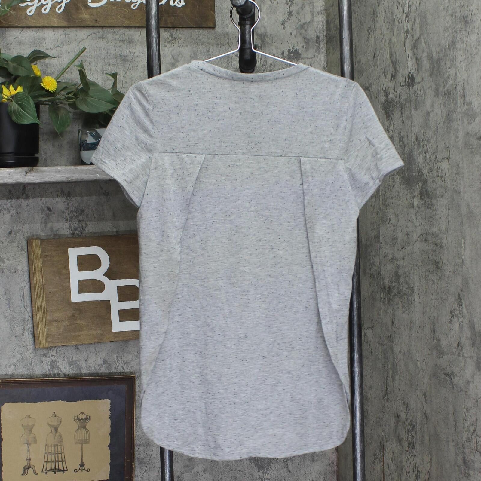 Other Nwt 2 Kuhl Emoji Side-slit Graphic T-shirt Gray Multi L Size L / US 10 / IT 46 - 2 Thumbnail