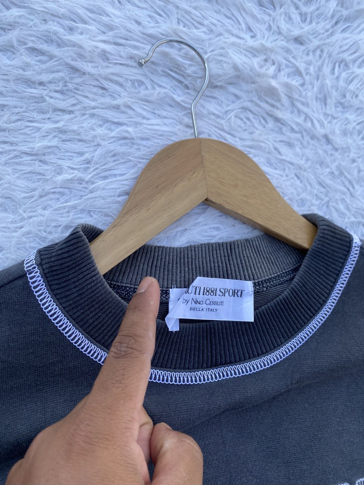 Cerruti 1881 Rare Vintage Cerrutti 1881 Sports Spellout Sweater Size US M / EU 48-50 / 2 - 8 Thumbnail