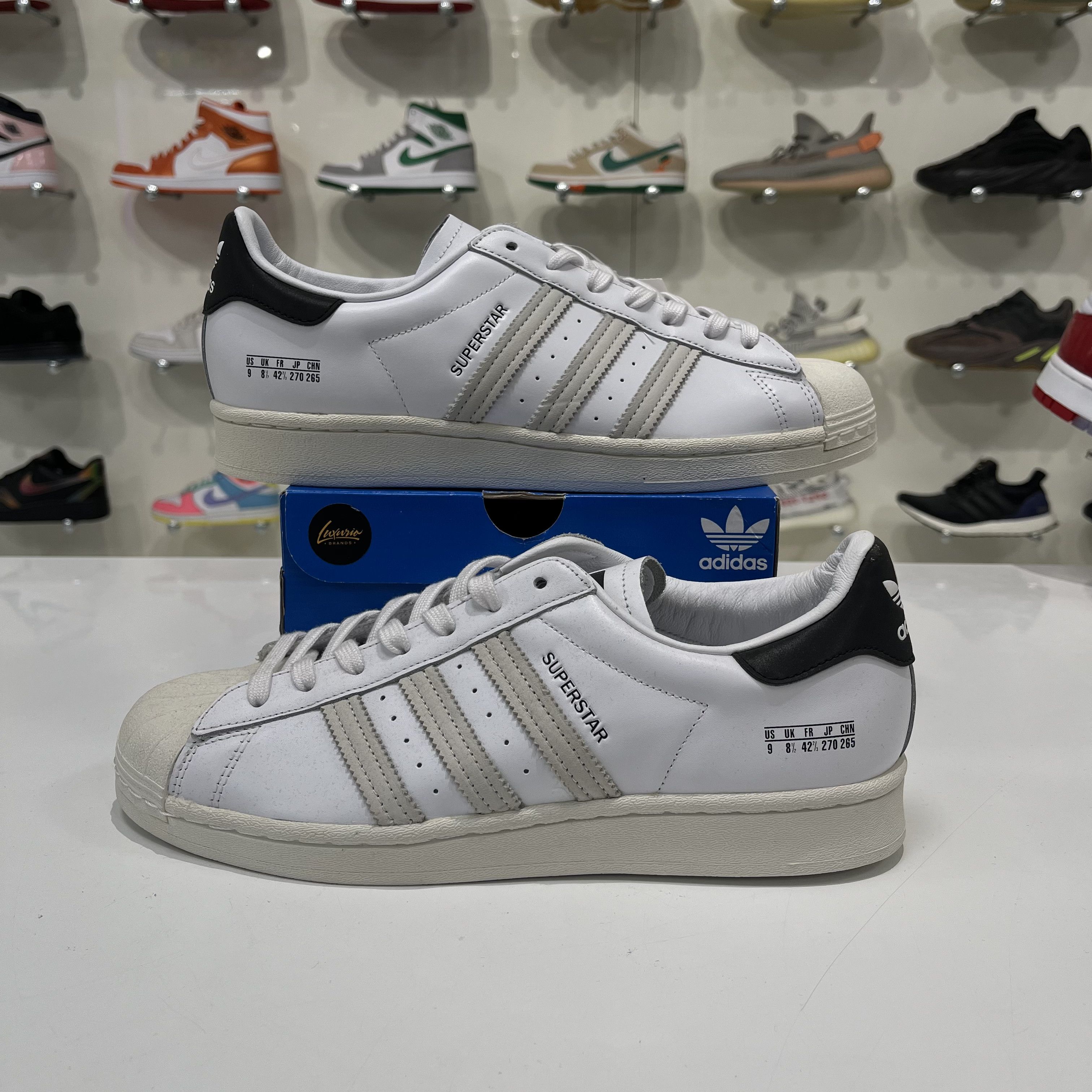 Adidas Adidas Superstar White/Black Size US 9 / EU 42 - 1 Thumbnail