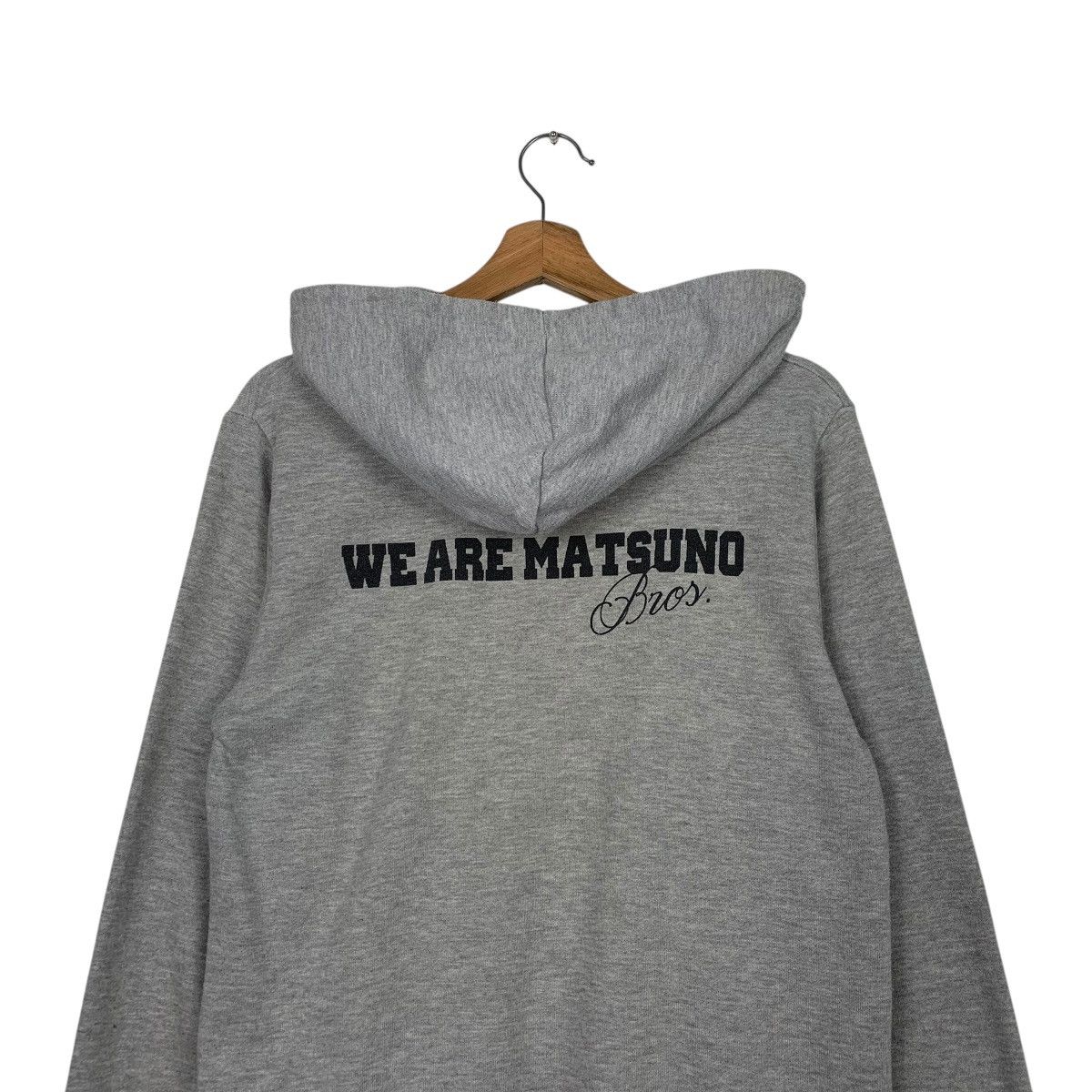 Anime Vintage Y2K Anima Matsuno Bros Pullover Hoodie Size US L / EU 52-54 / 3 - 8 Thumbnail