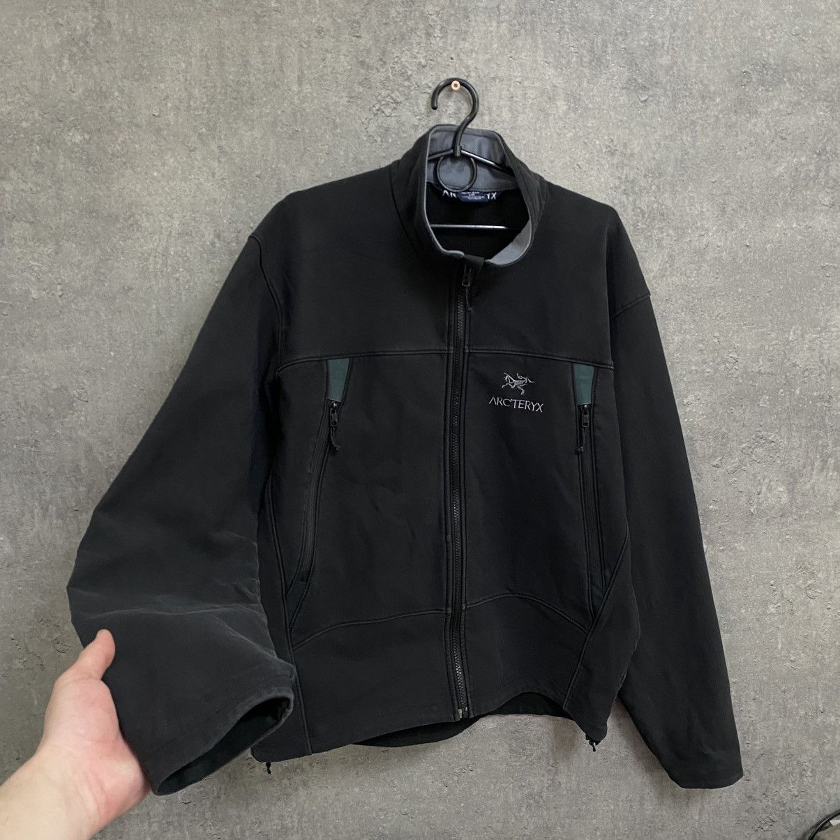 Arc'teryx Vintage Arc’teryx Soft Shell Jacket Polartec Black Size L Size US L / EU 52-54 / 3 - 2 Thumbnail
